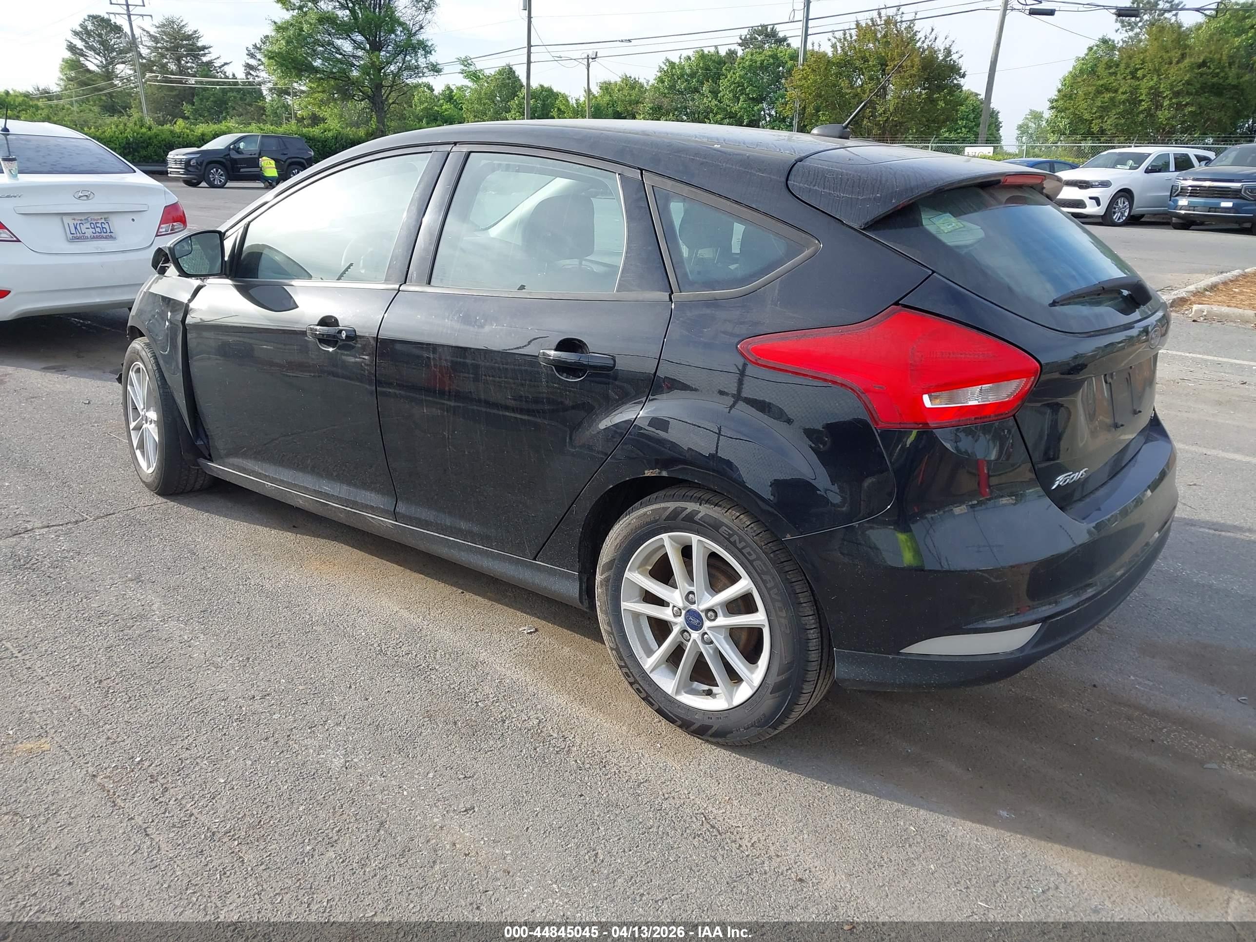FORD FOCUS image 3