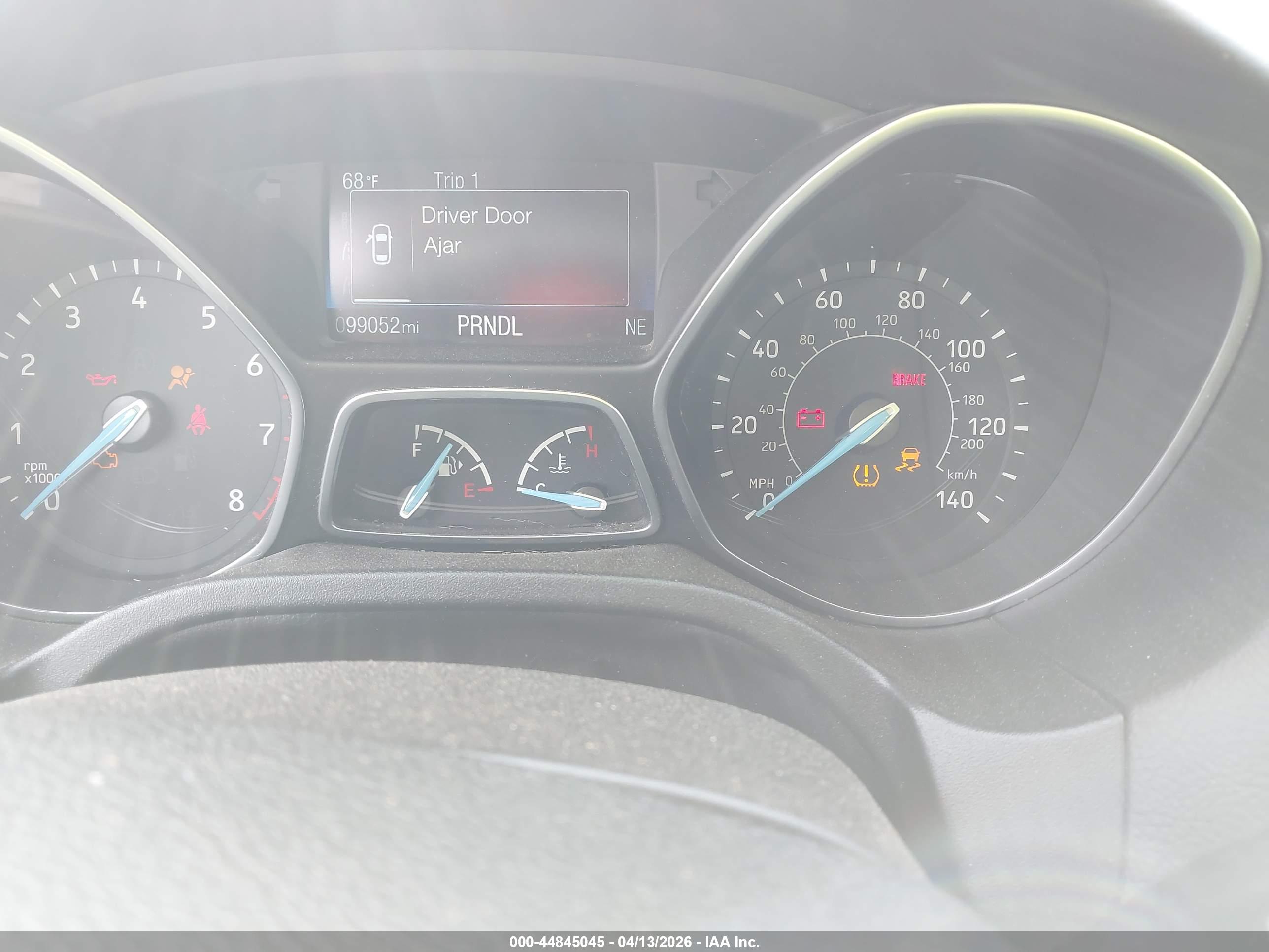 FORD FOCUS image 7