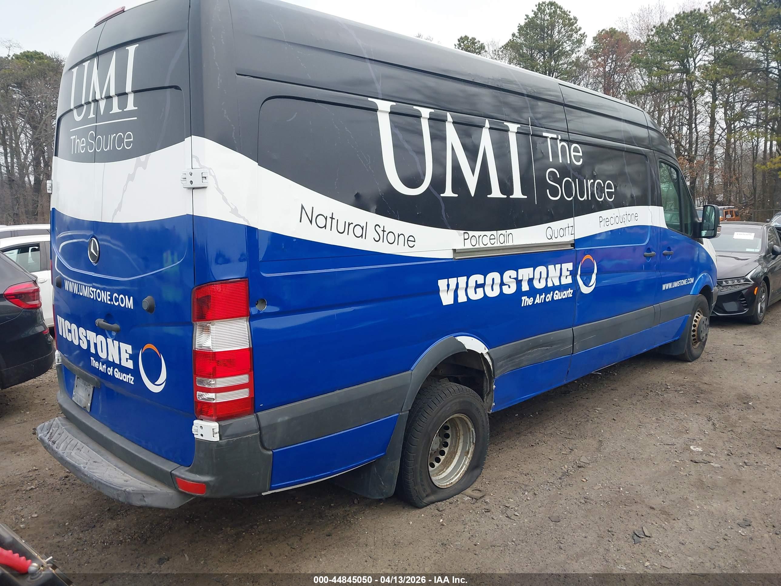MERCEDES-BENZ SPRINTER image 4