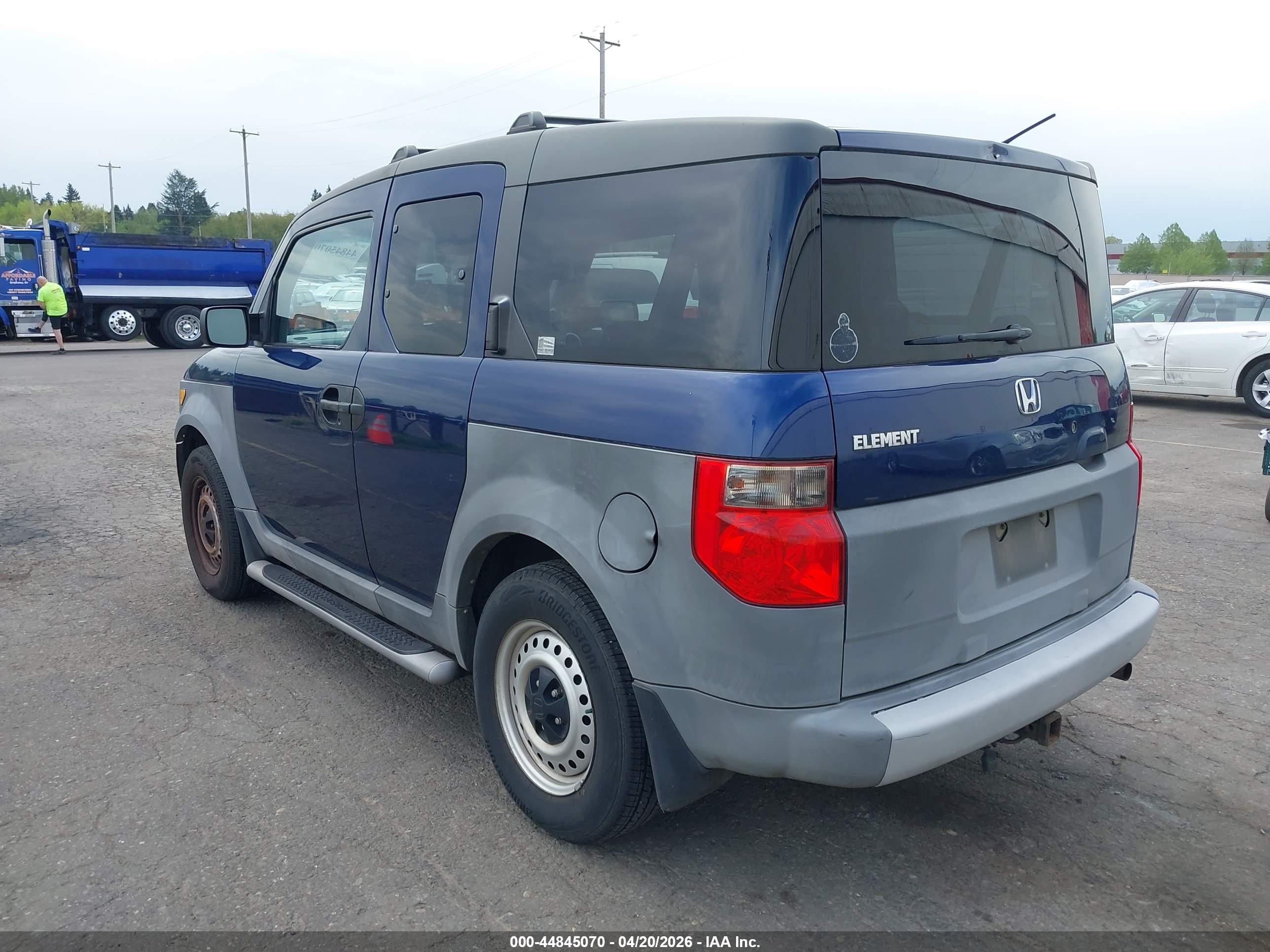 HONDA ELEMENT image 3