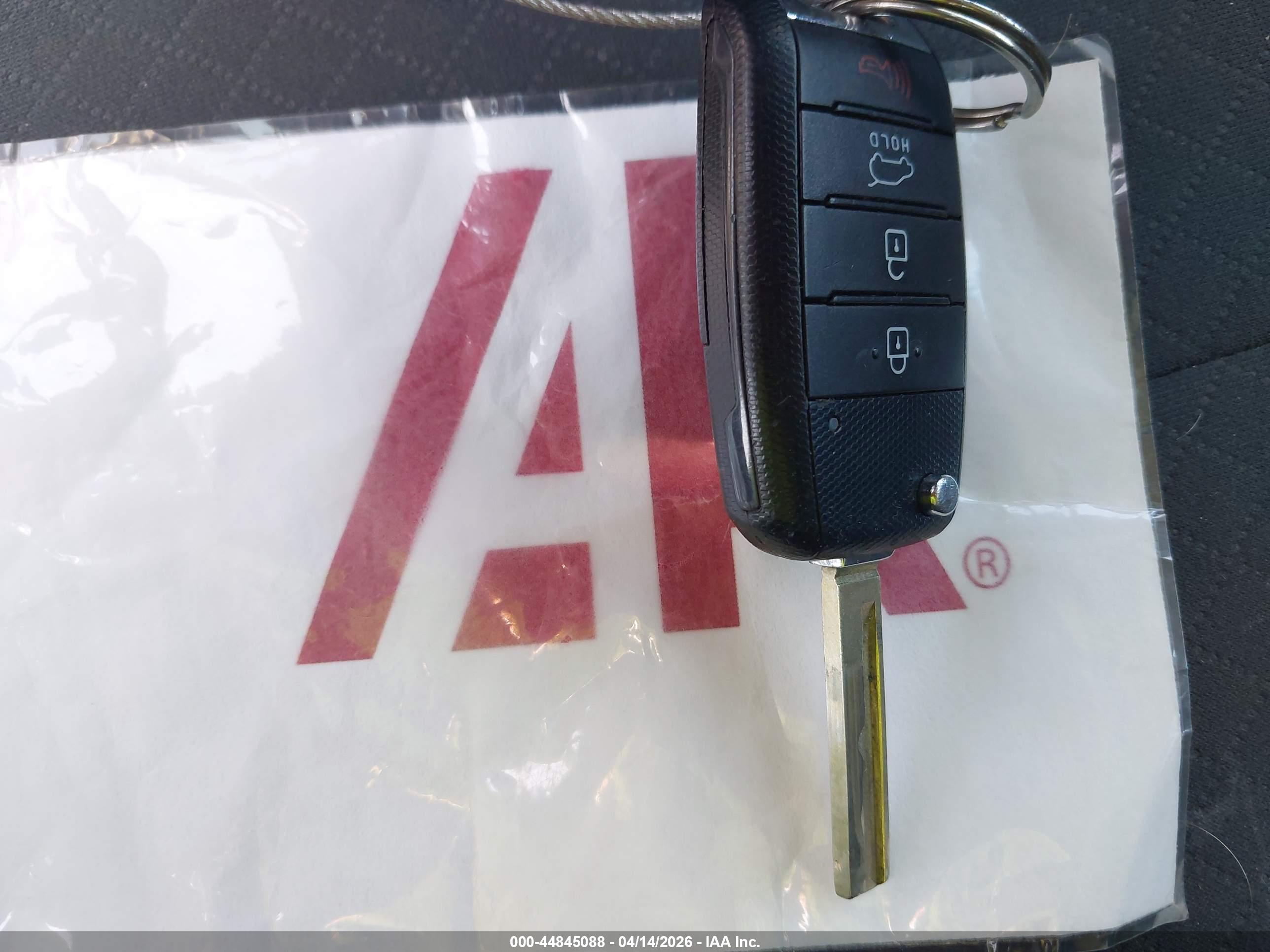 KIA SORENTO image 11