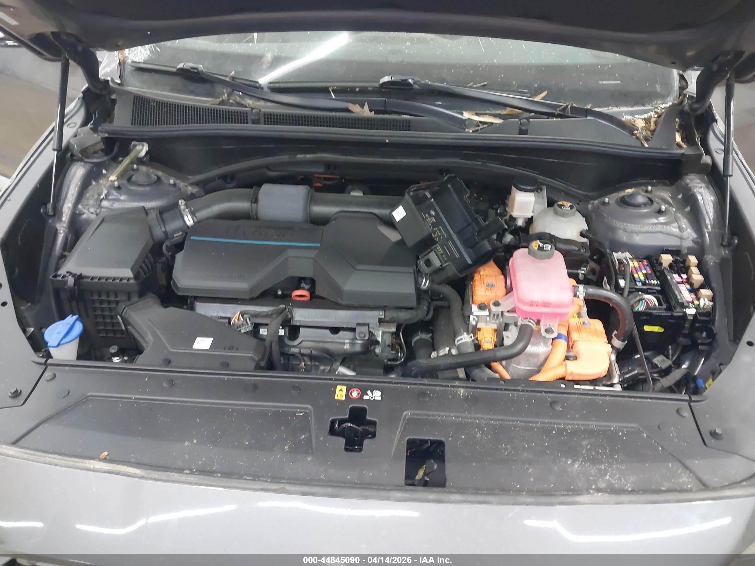 HYUNDAI SANTA image 10