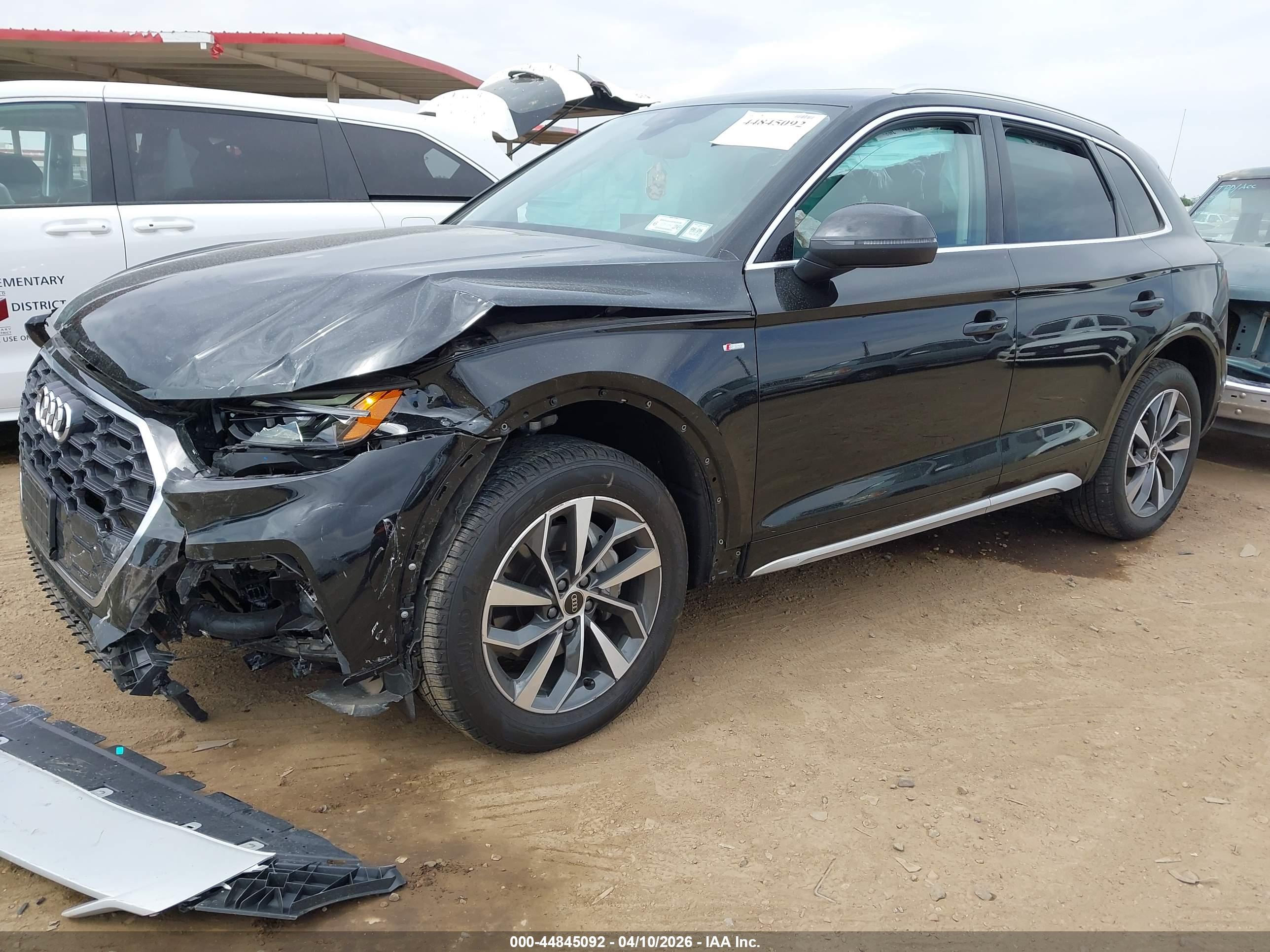 AUDI Q5 image 2