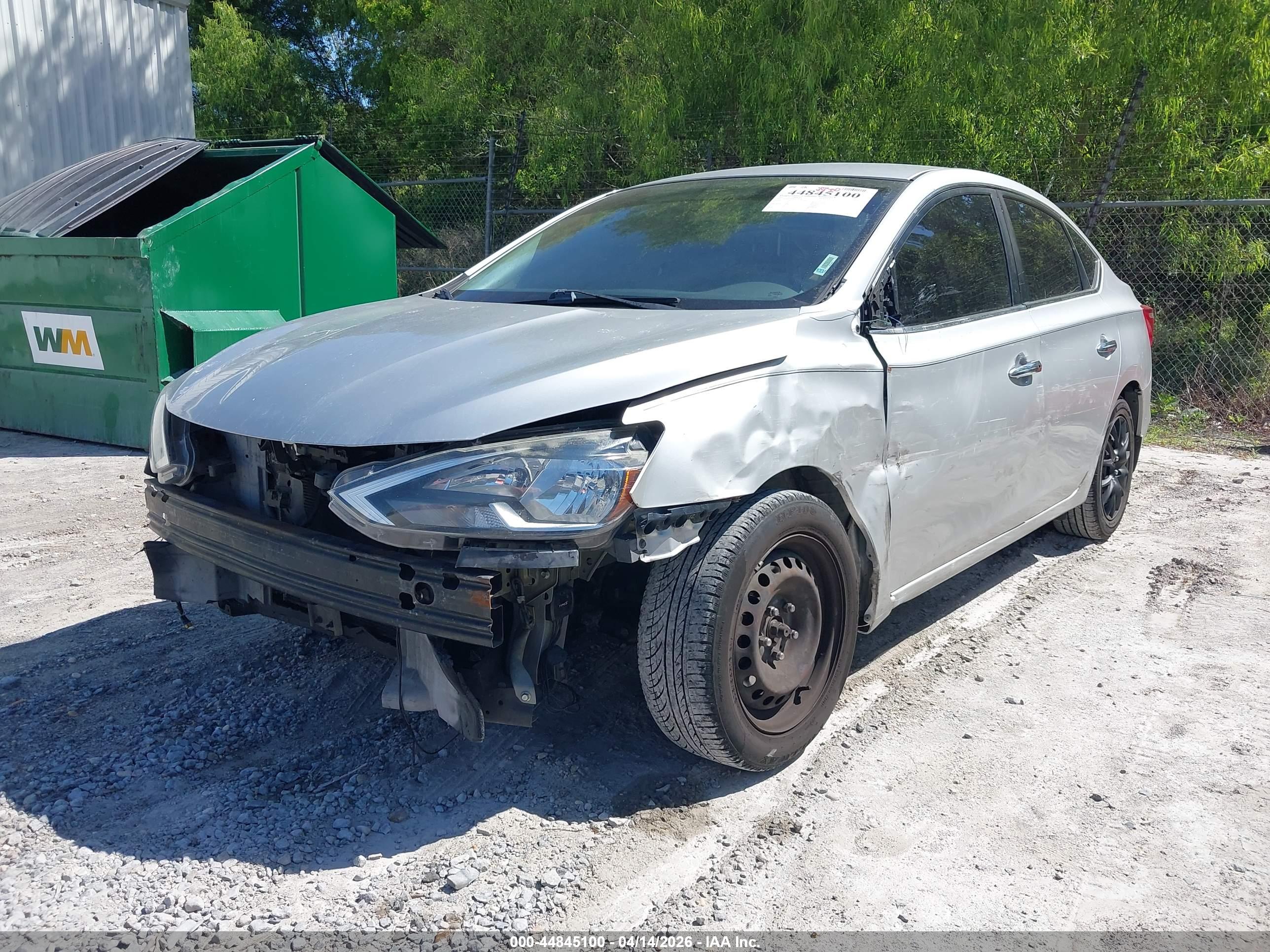 NISSAN SENTRA image 2