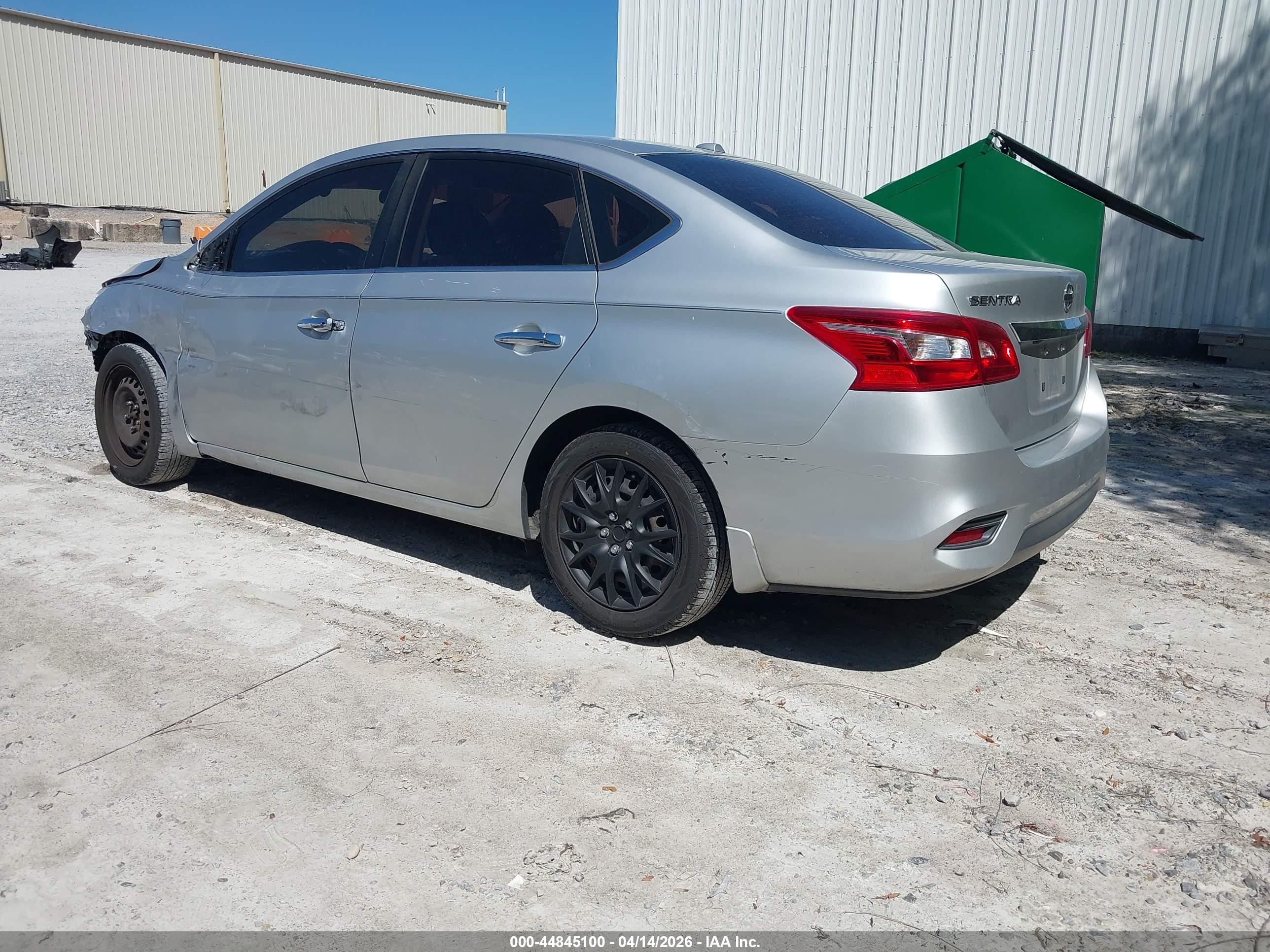 NISSAN SENTRA image 3