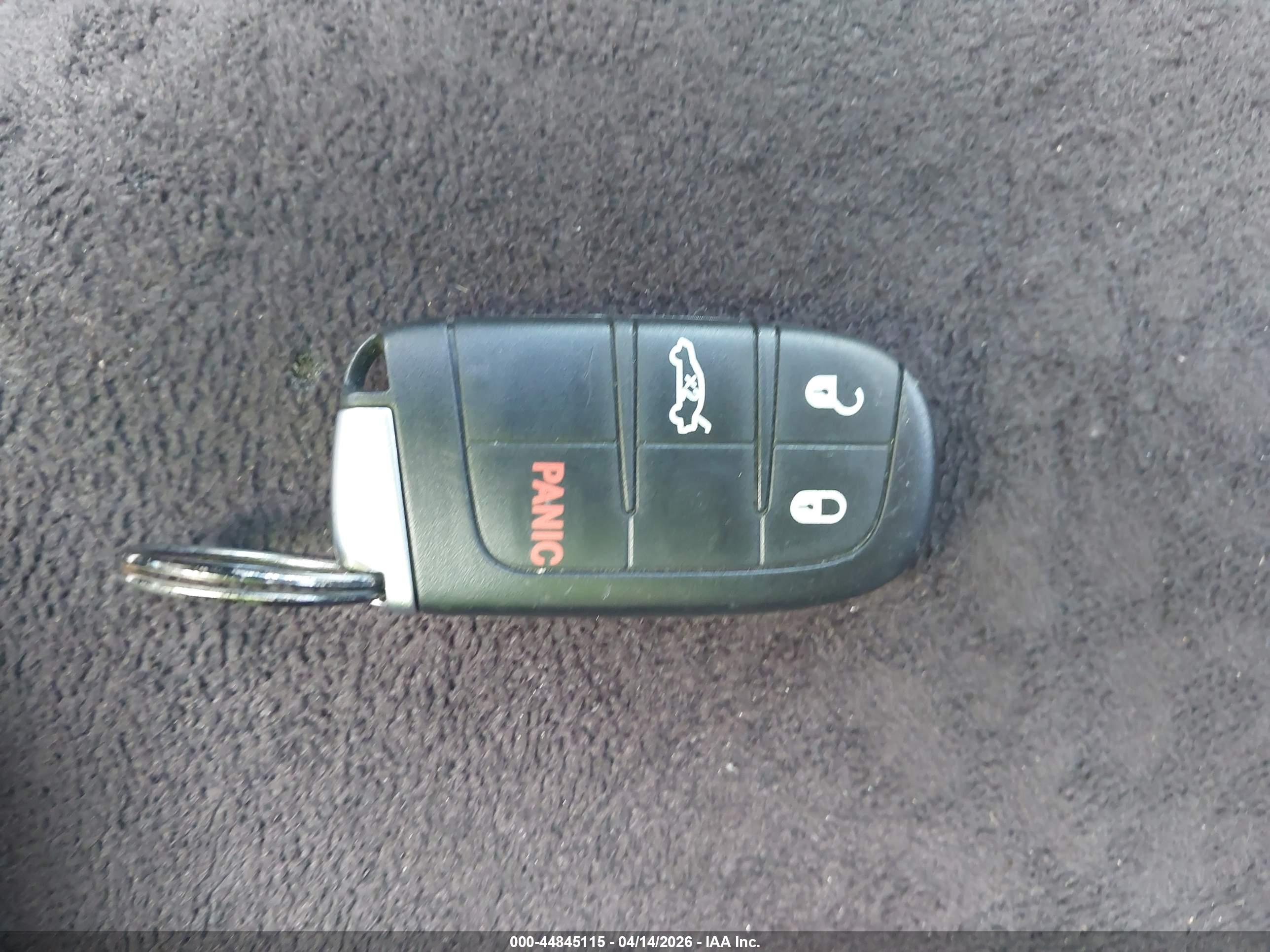 CHRYSLER 200 image 11