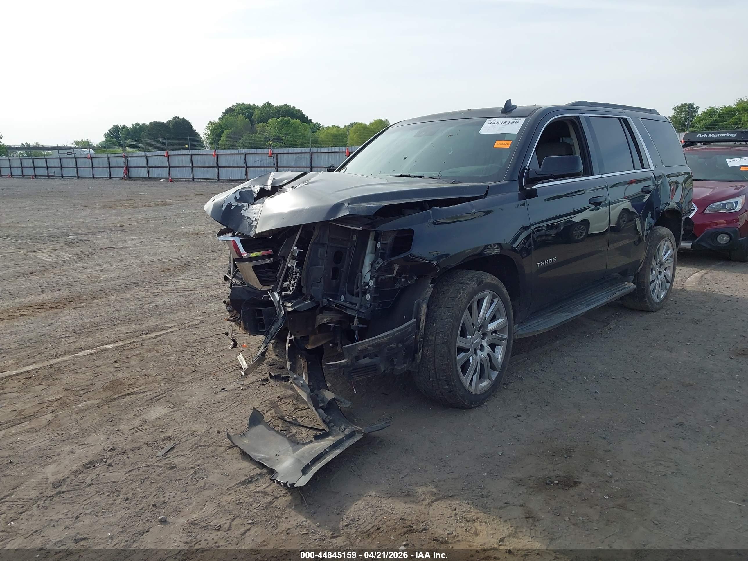 CHEVROLET TAHOE image 2