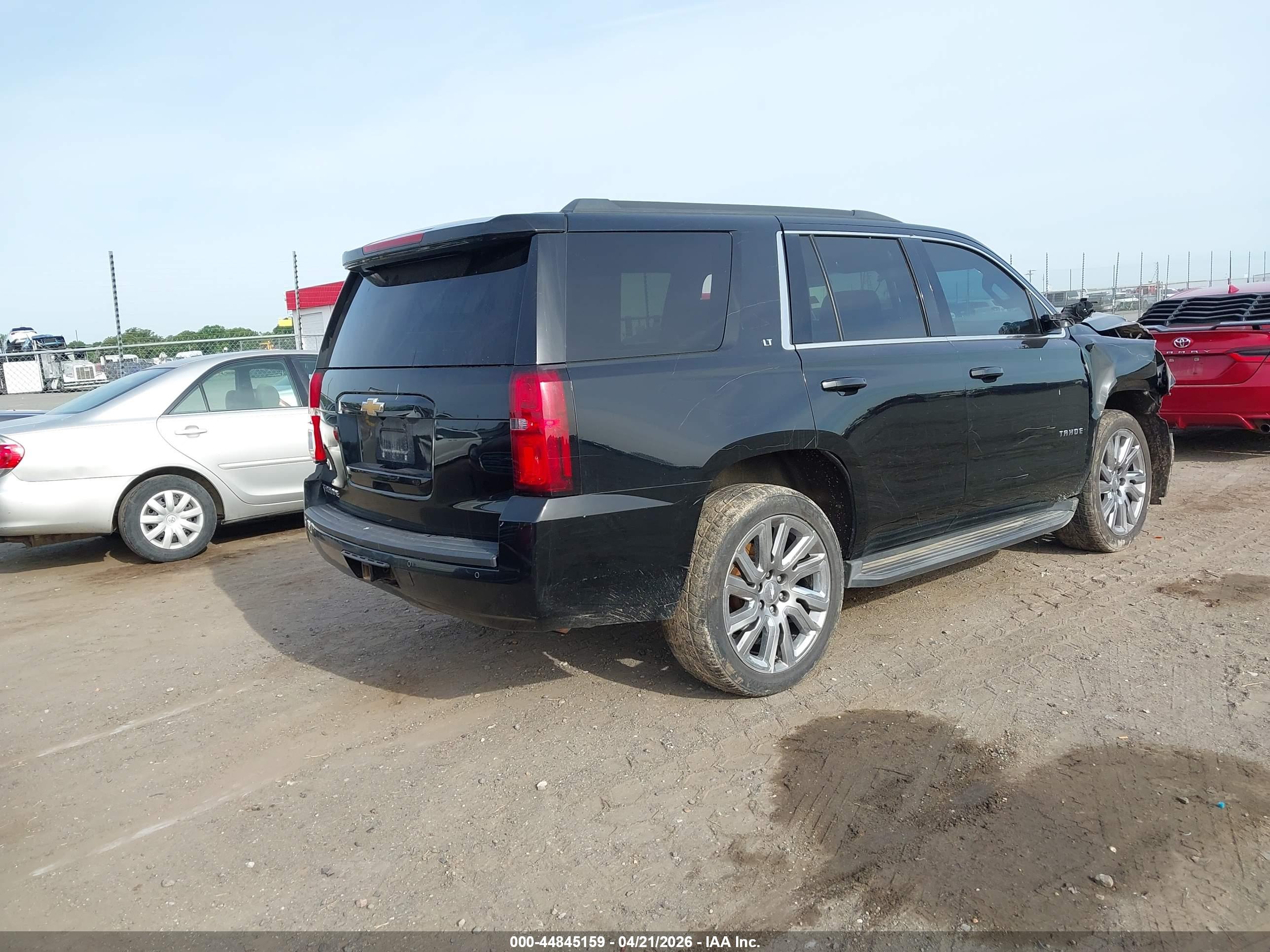 CHEVROLET TAHOE image 4
