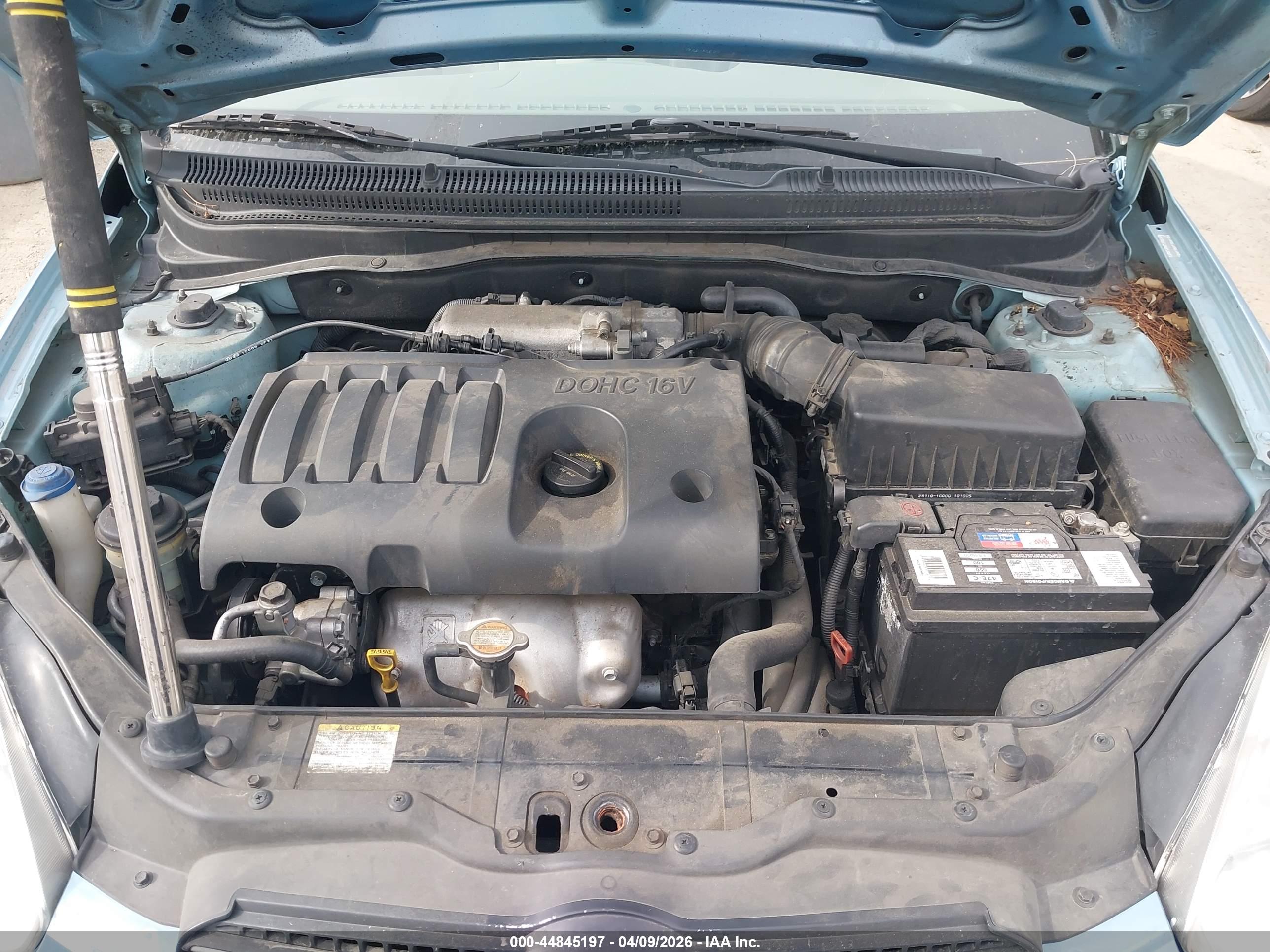 HYUNDAI ACCENT image 10