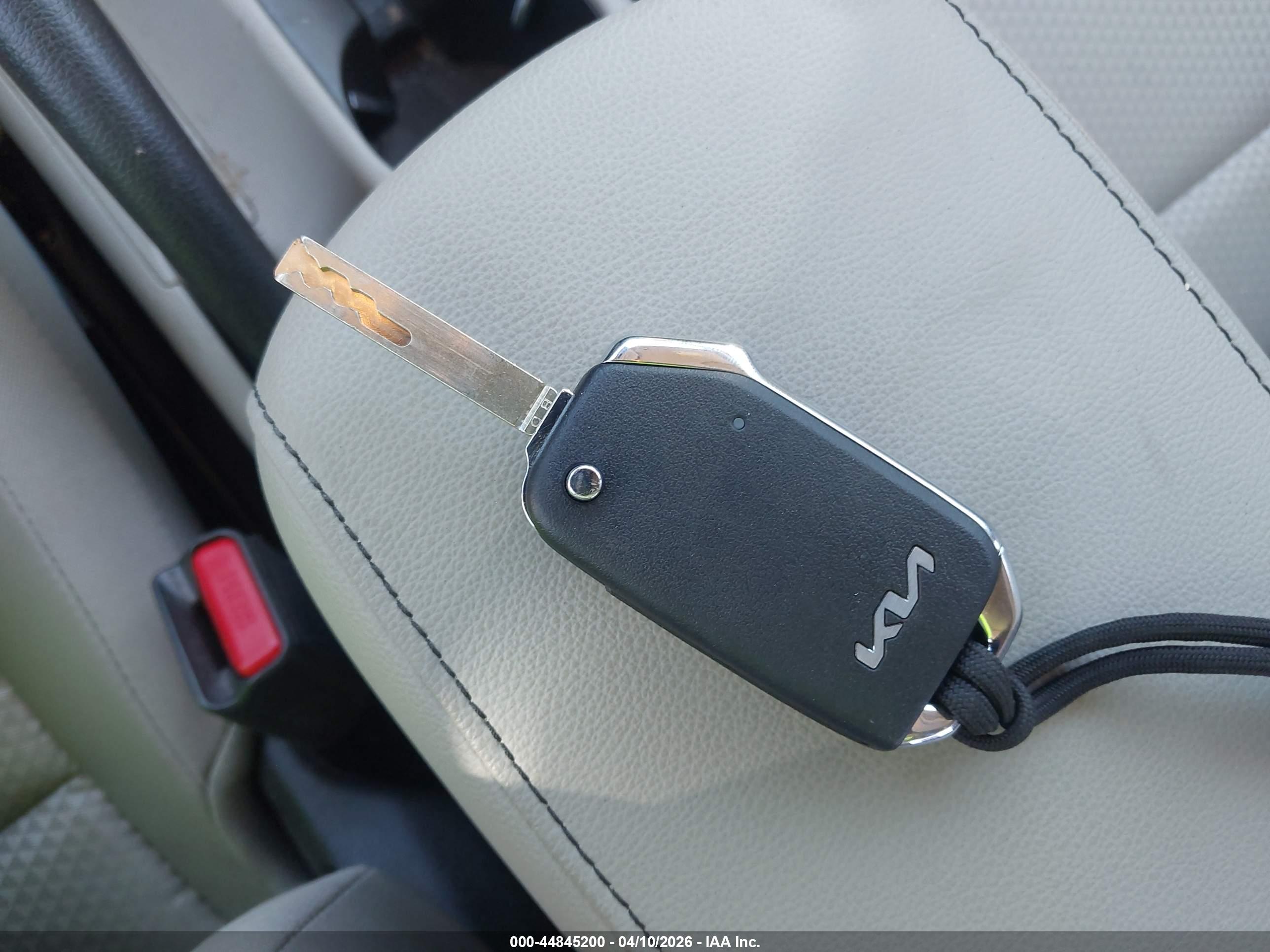 KIA SOUL image 11