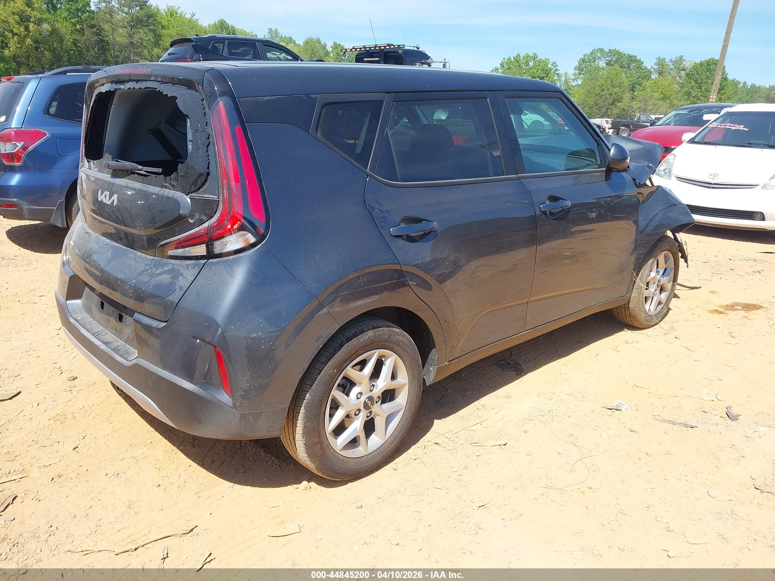 KIA SOUL image 4