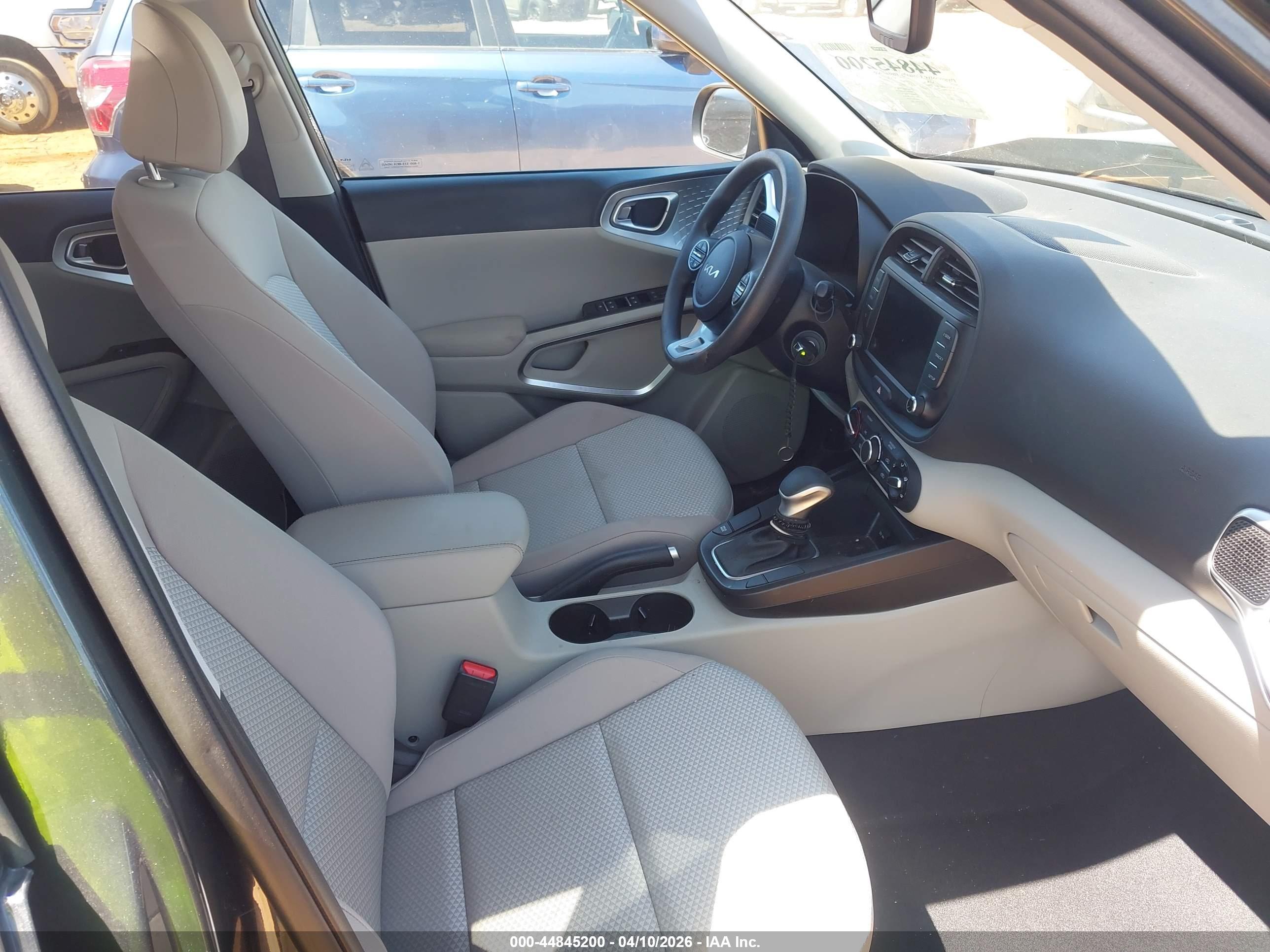 KIA SOUL image 5