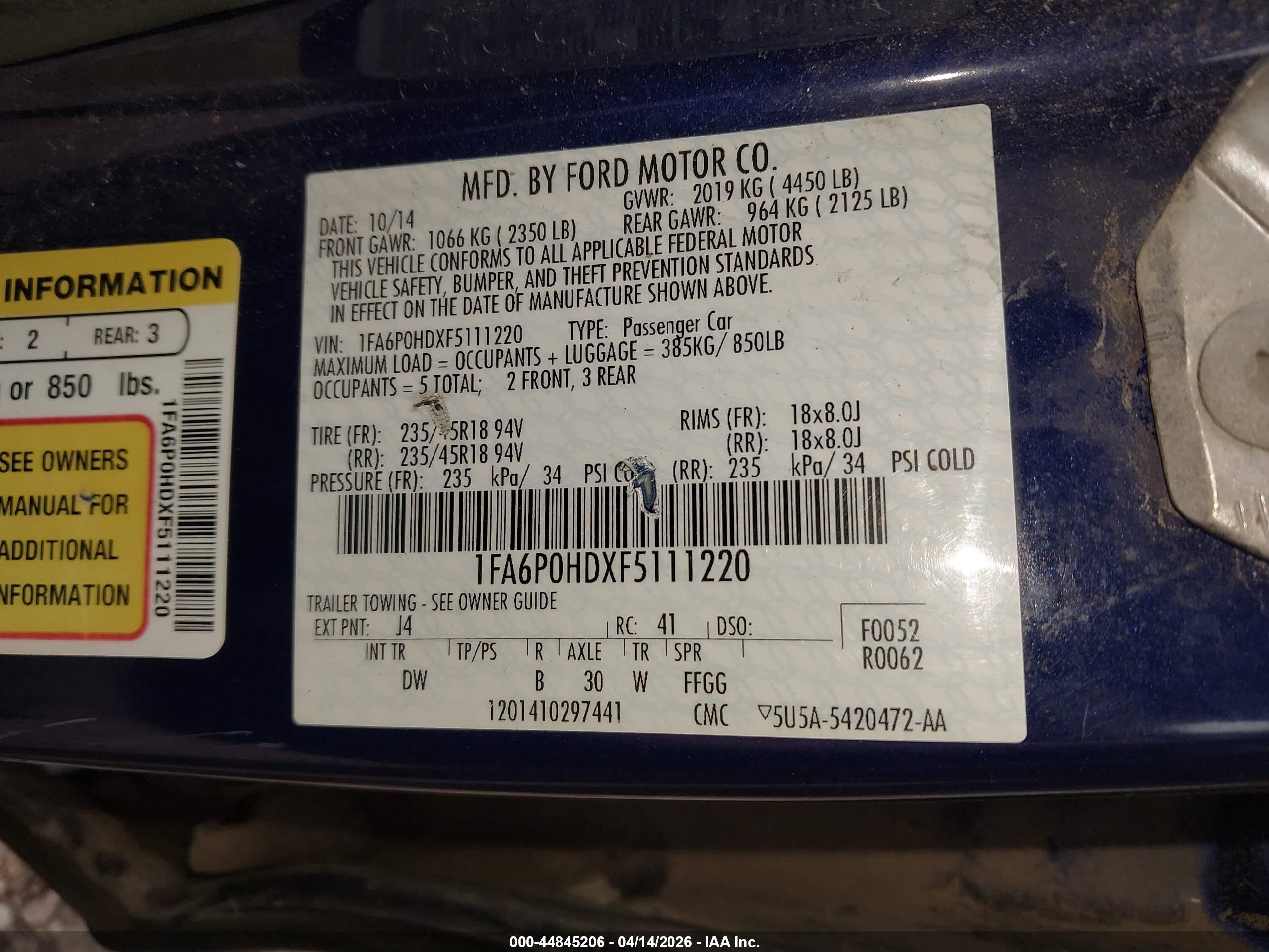 FORD FUSION image 9