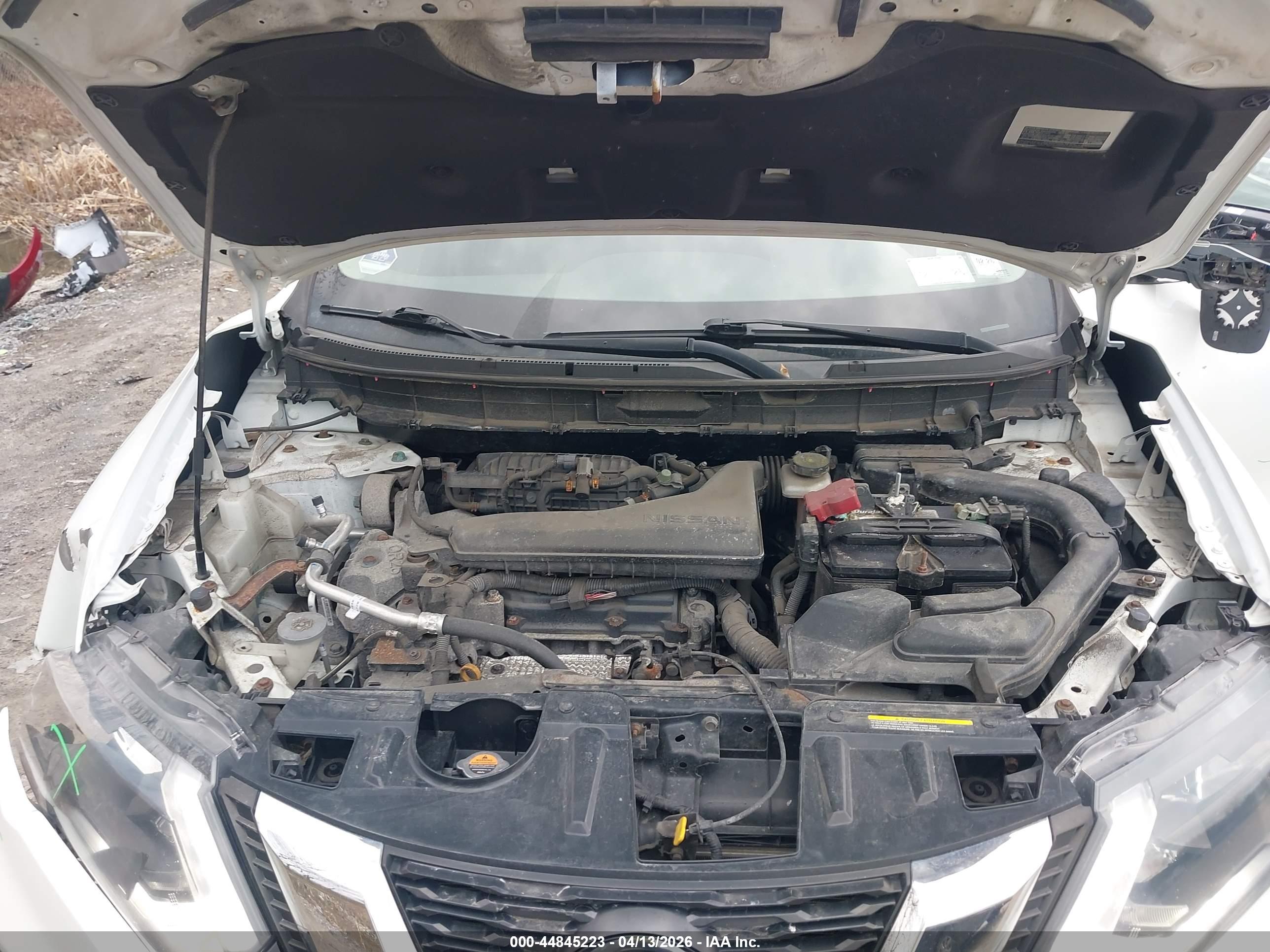 NISSAN ROGUE image 10
