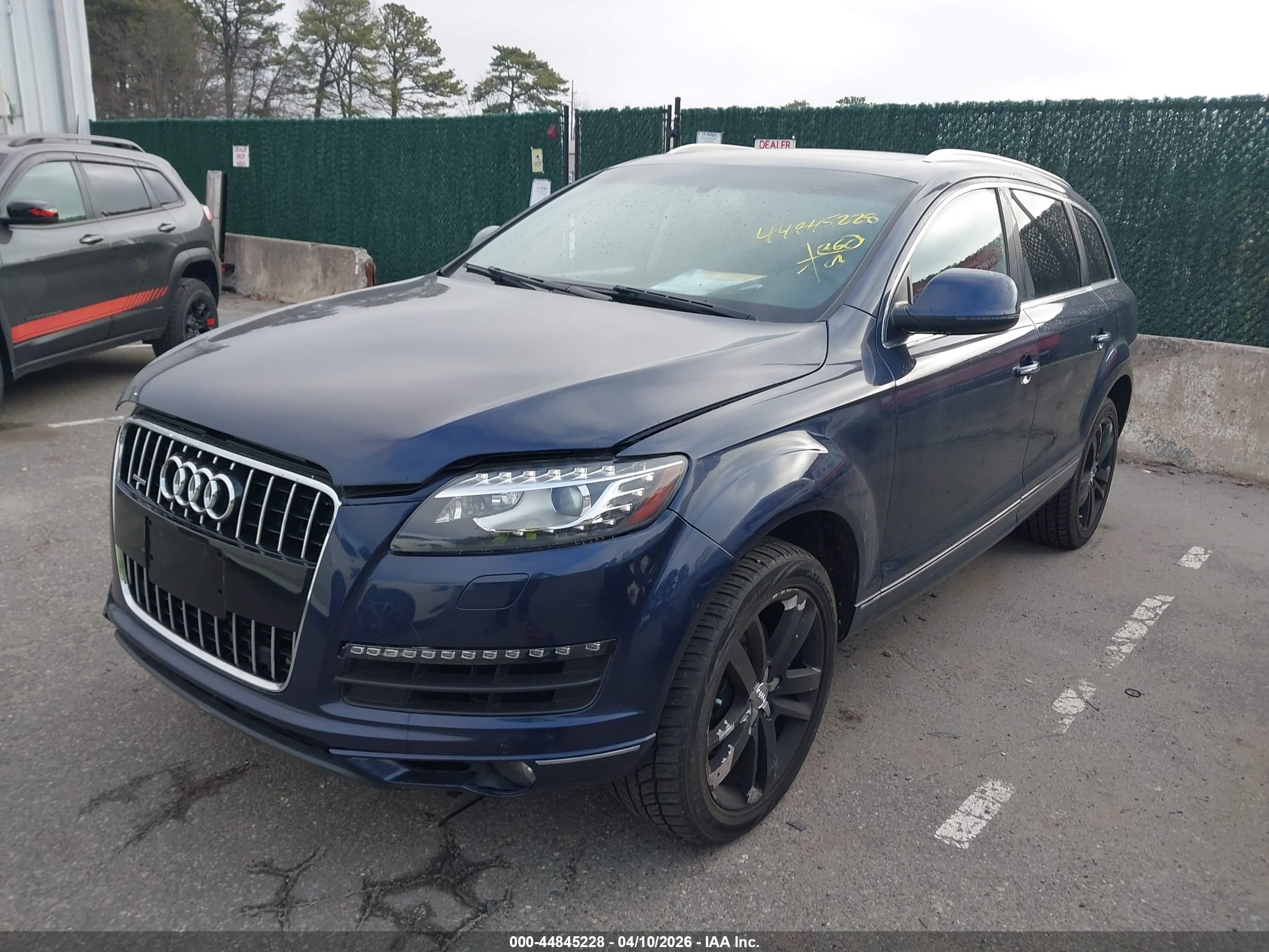 AUDI Q7 image 2