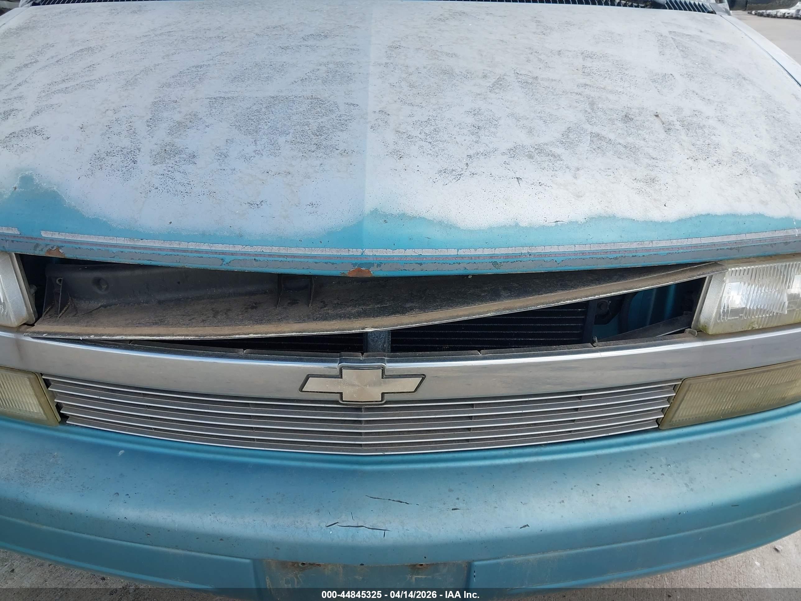 CHEVROLET ASTRO image 6