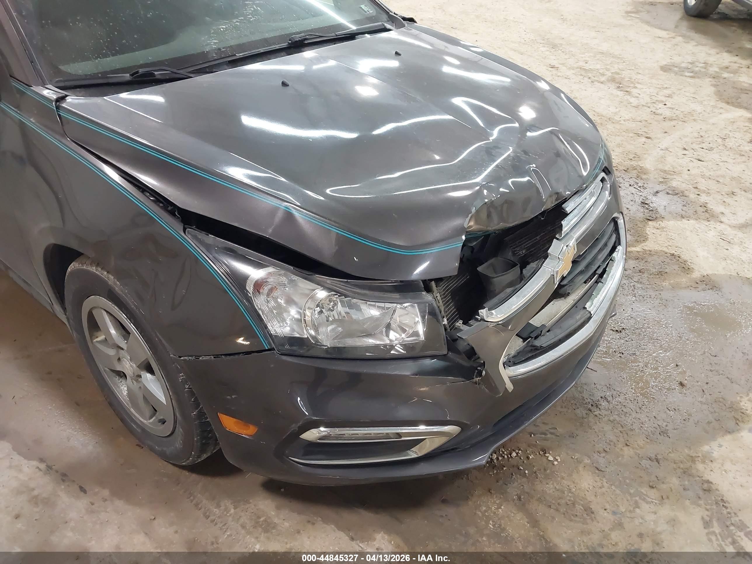 CHEVROLET CRUZE image 6