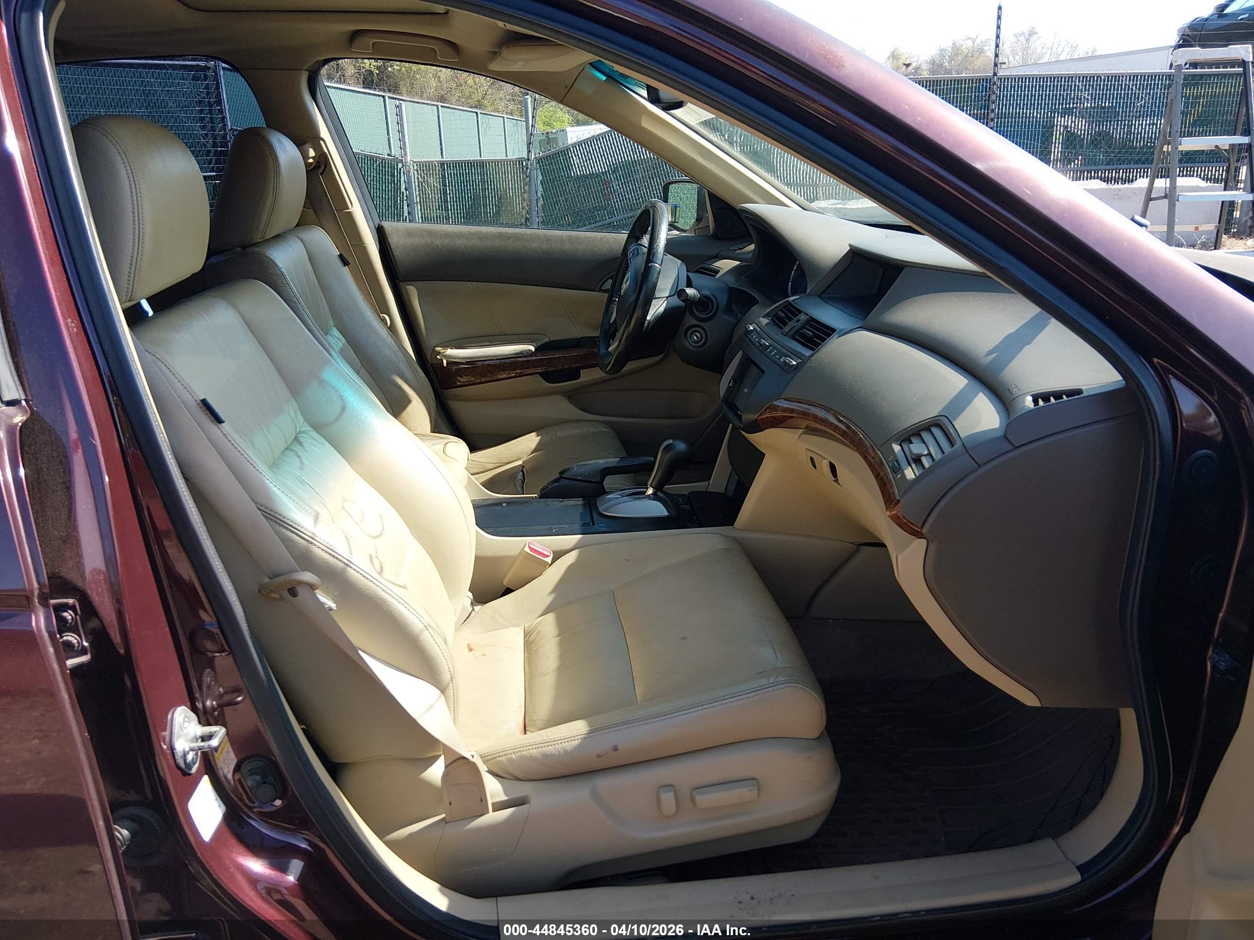 HONDA ACCORD image 5