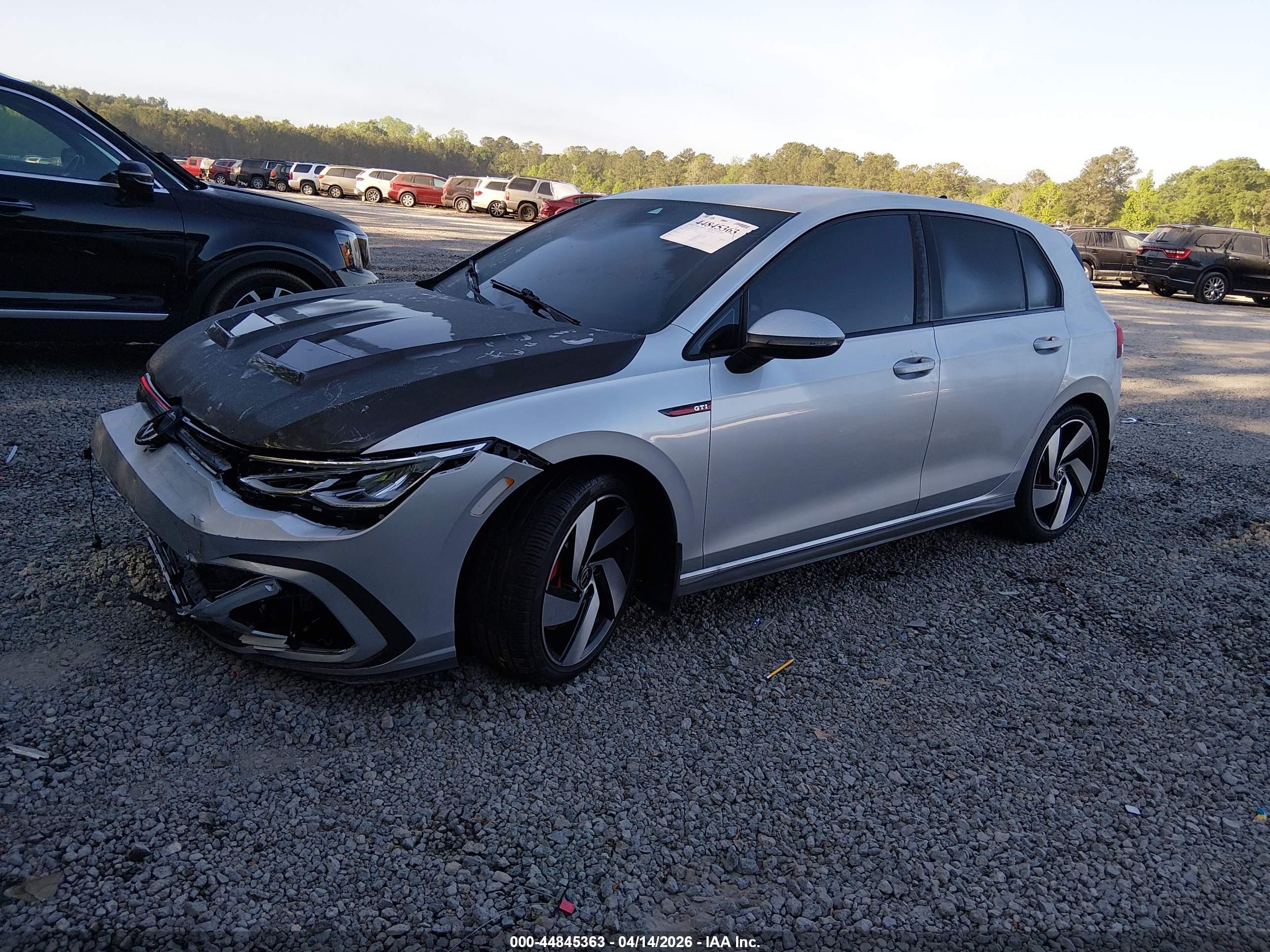 VOLKSWAGEN GOLF image 2