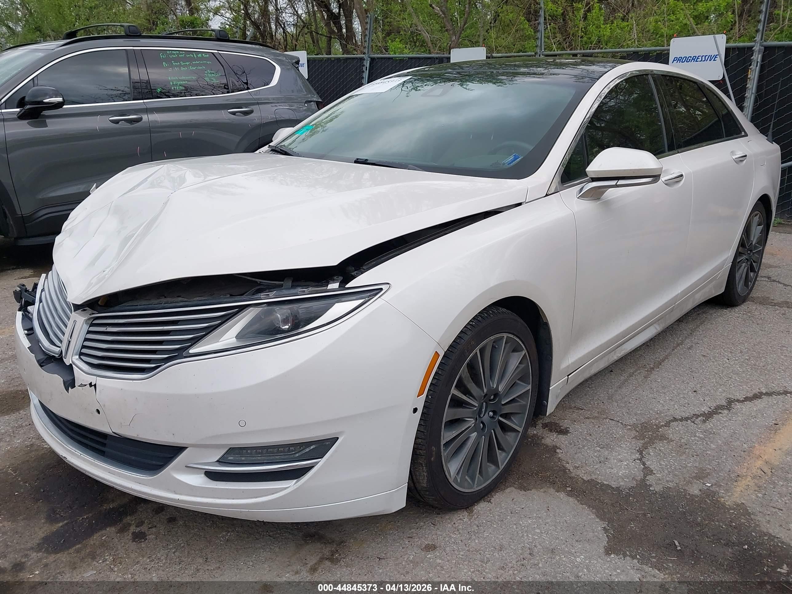 LINCOLN MKZ image 2