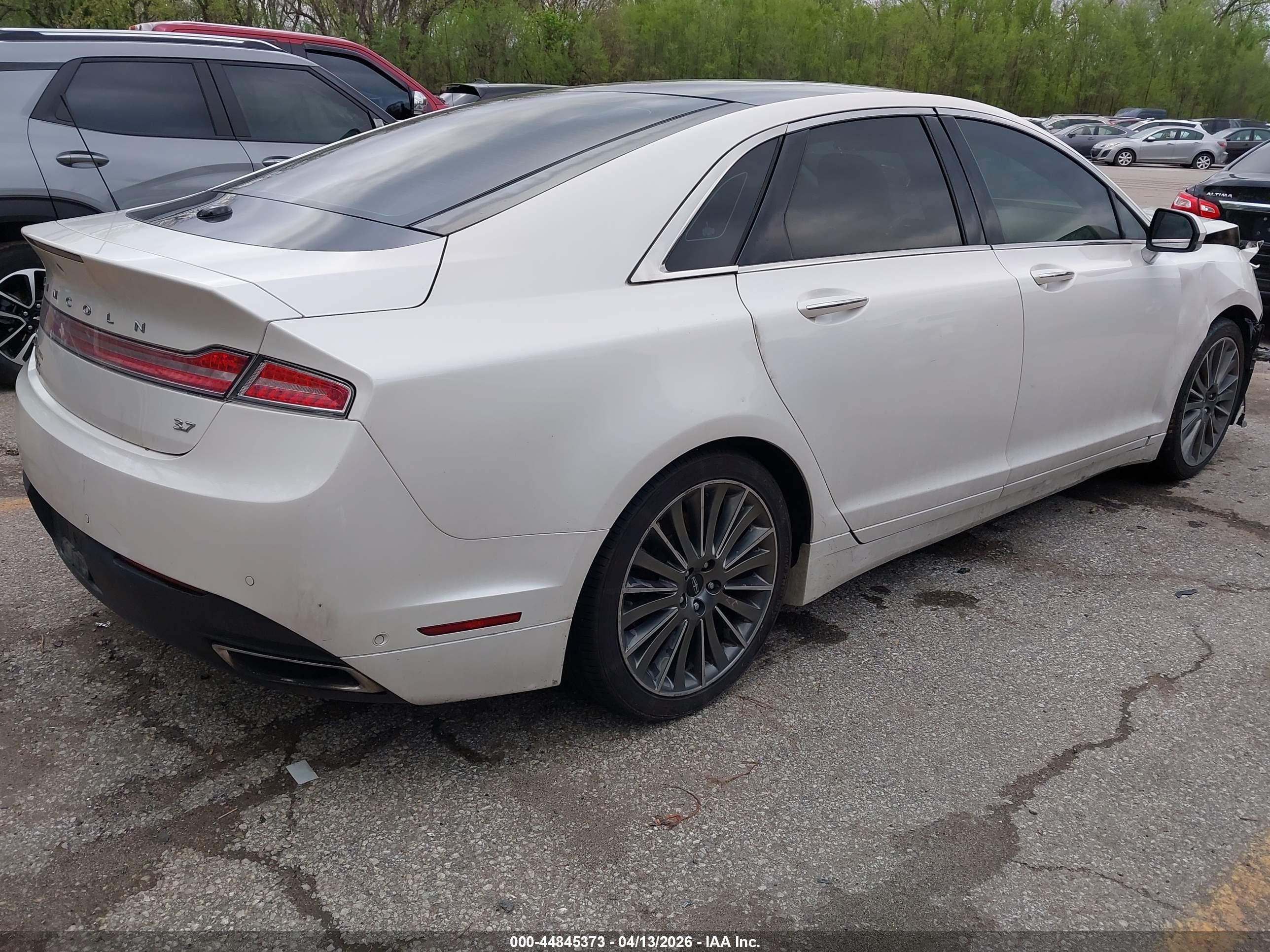 LINCOLN MKZ image 4