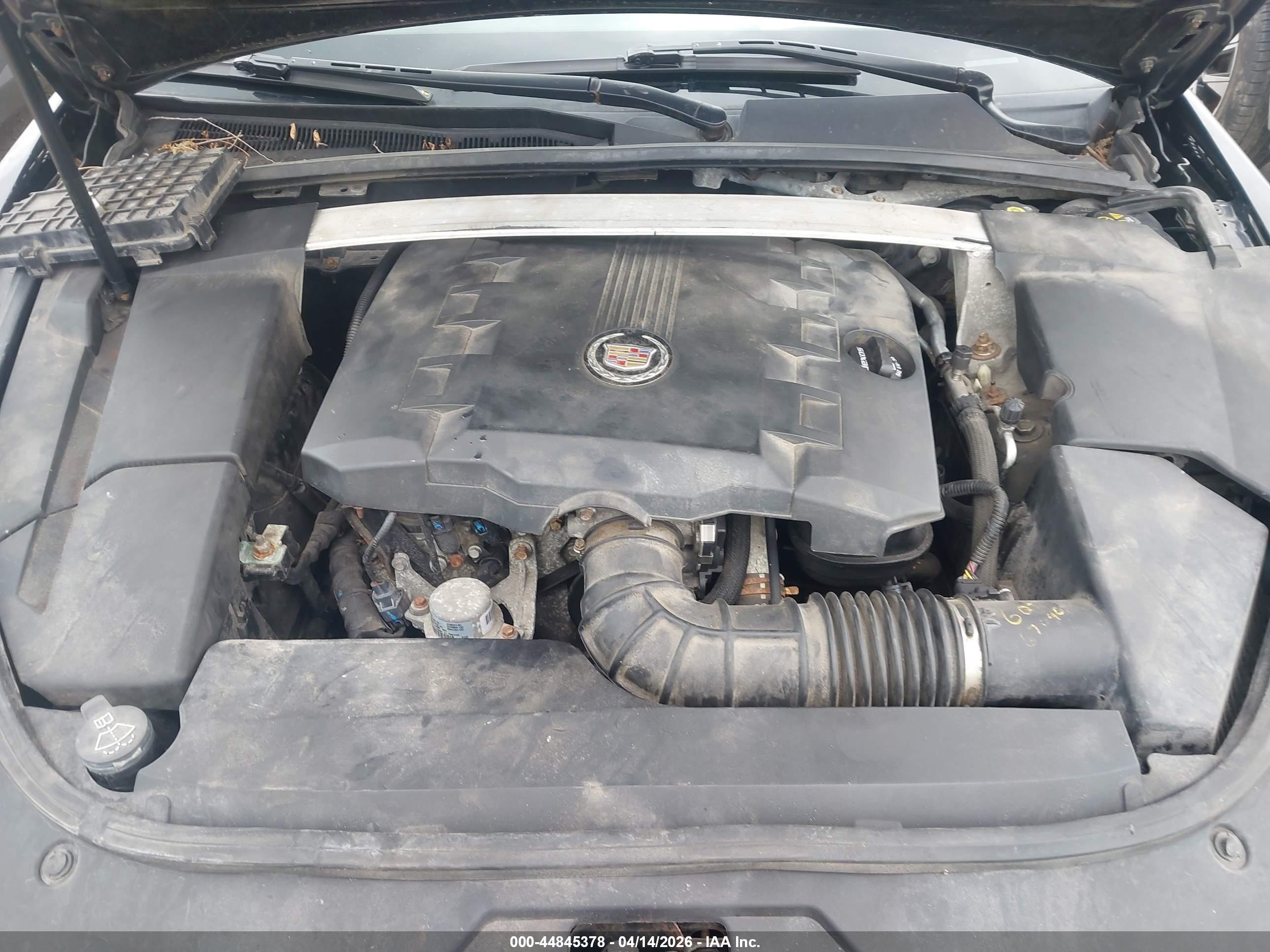 CADILLAC CTS image 10