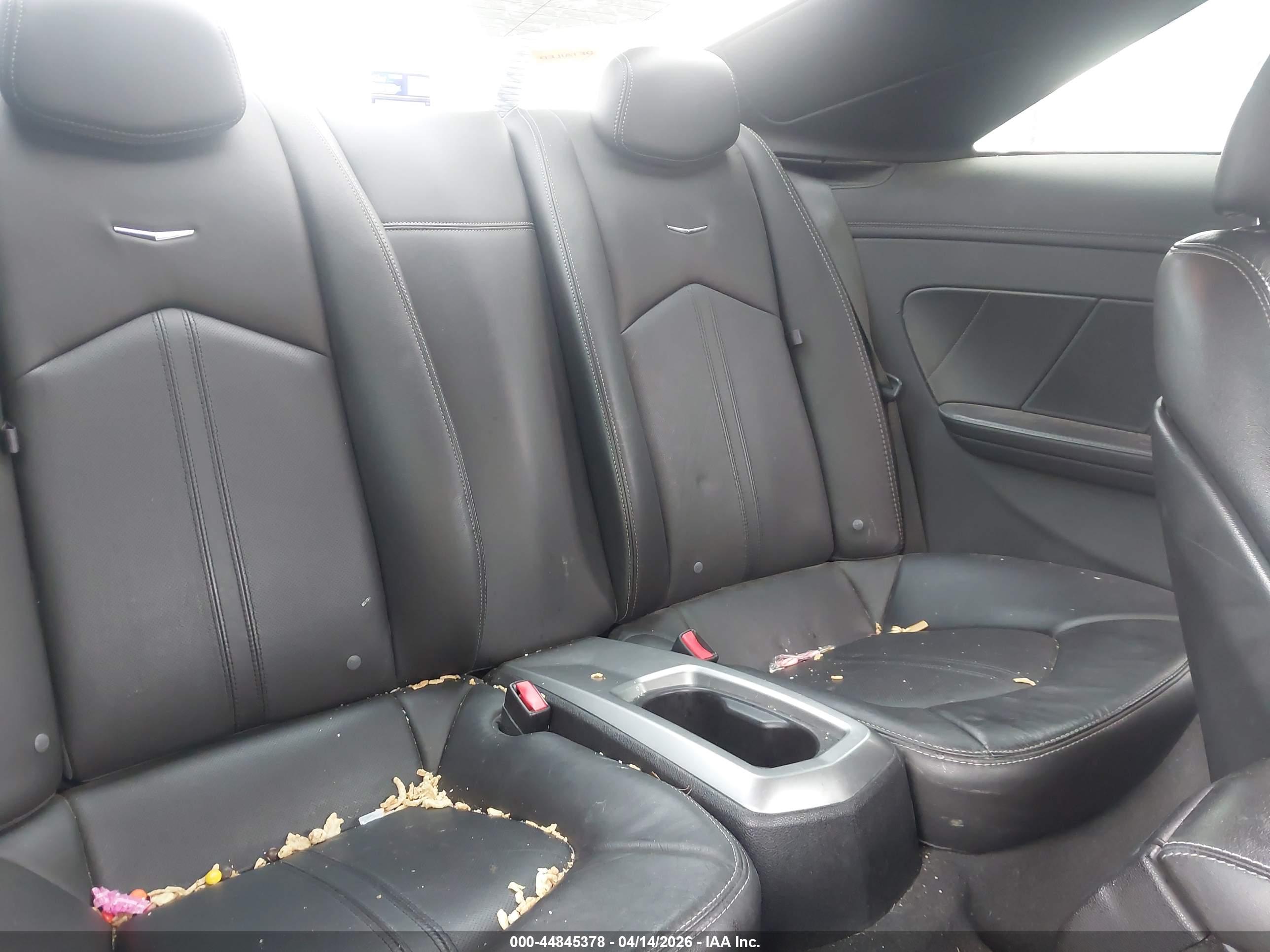 CADILLAC CTS image 8