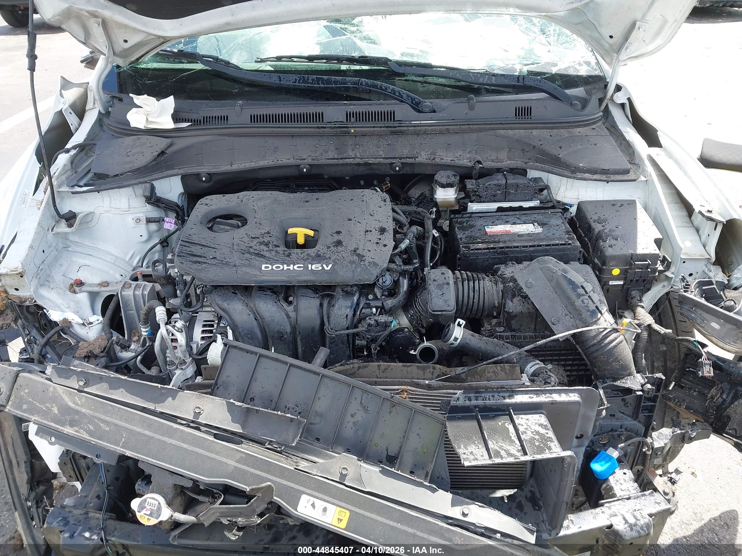 HYUNDAI KONA image 10