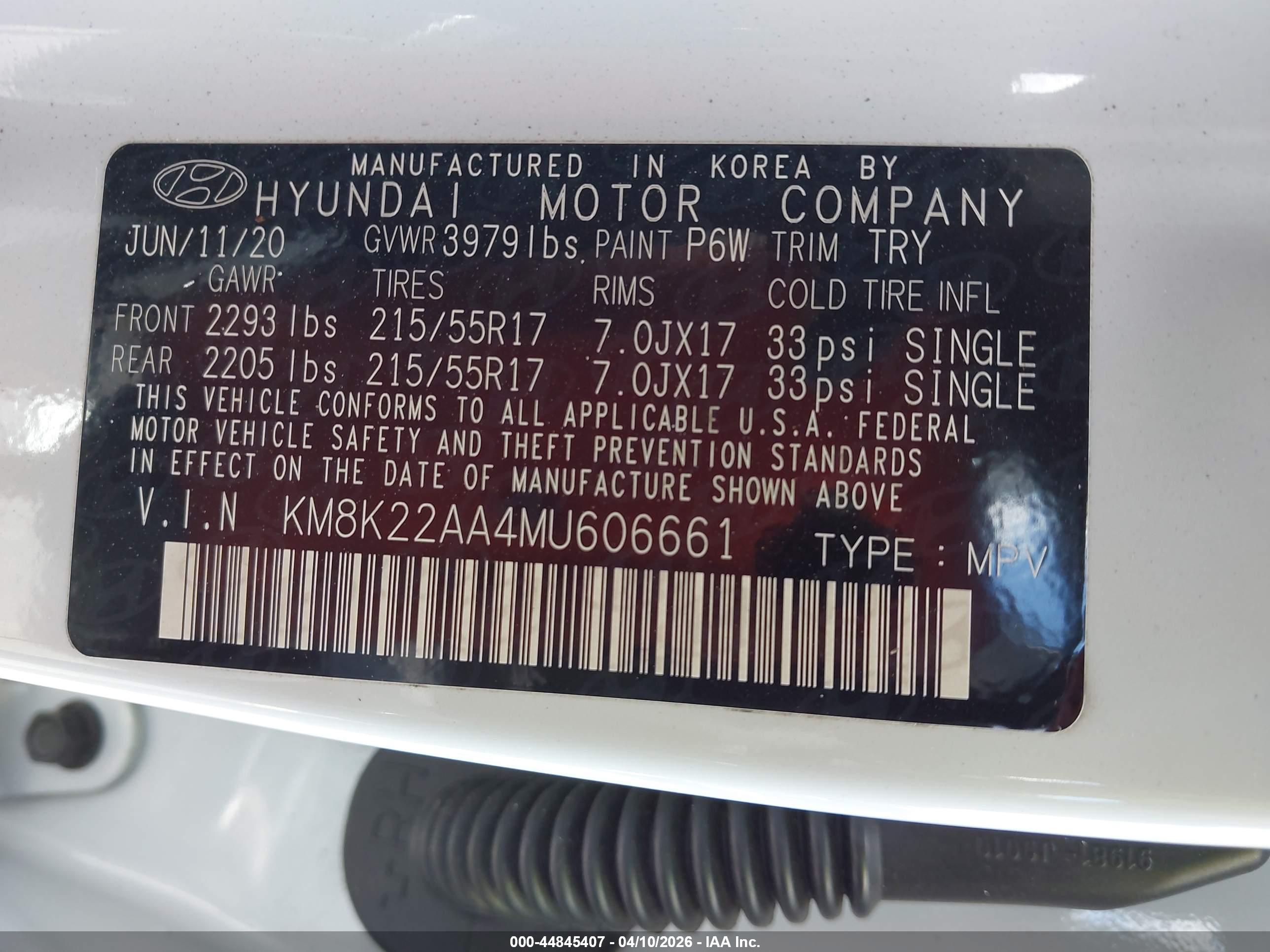 HYUNDAI KONA image 9