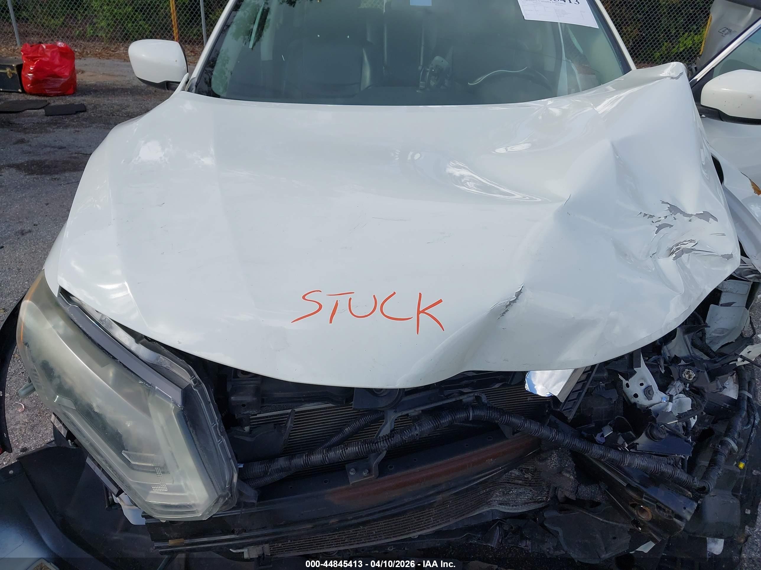 NISSAN ROGUE image 10
