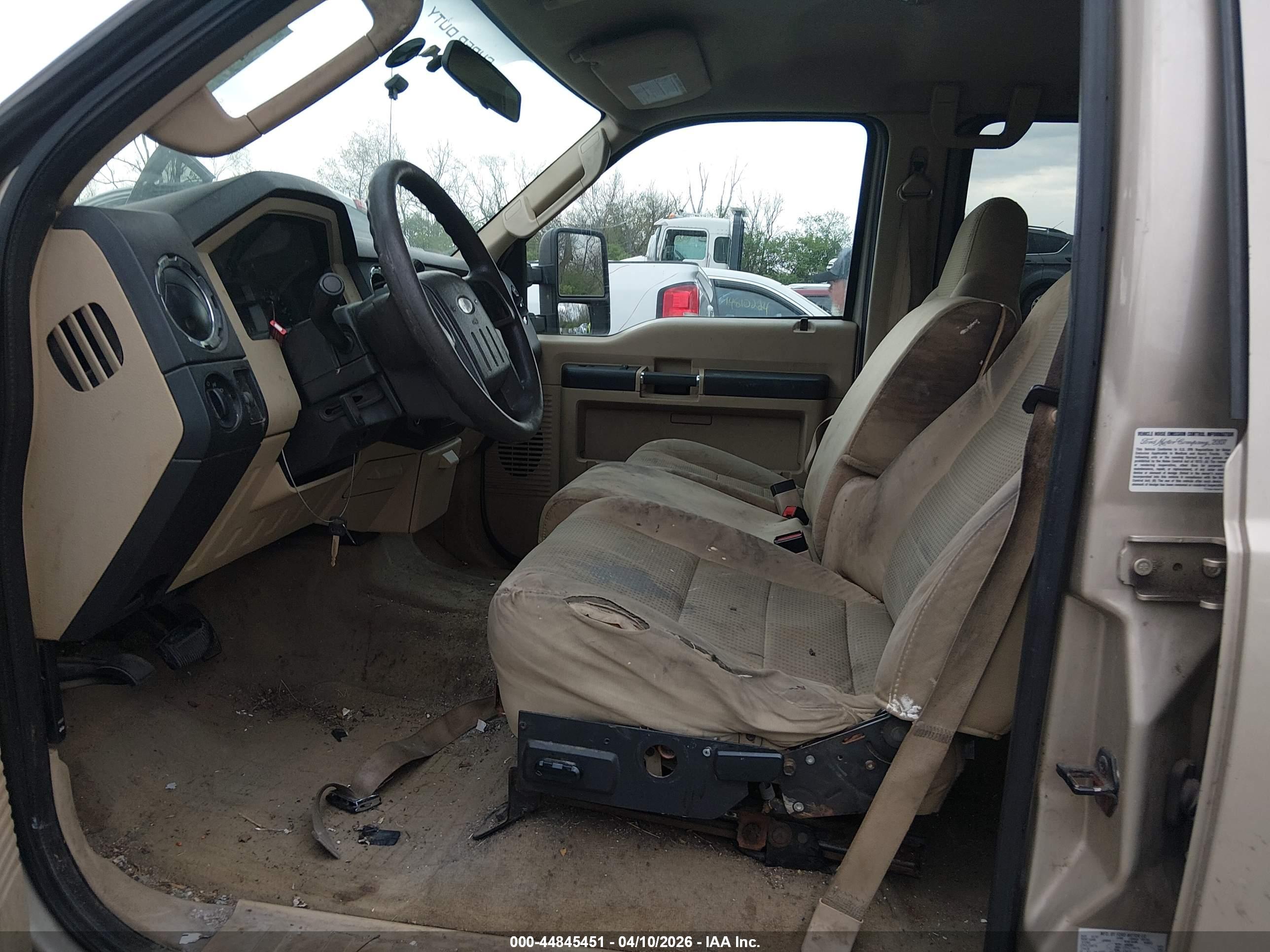 FORD F-350 image 8