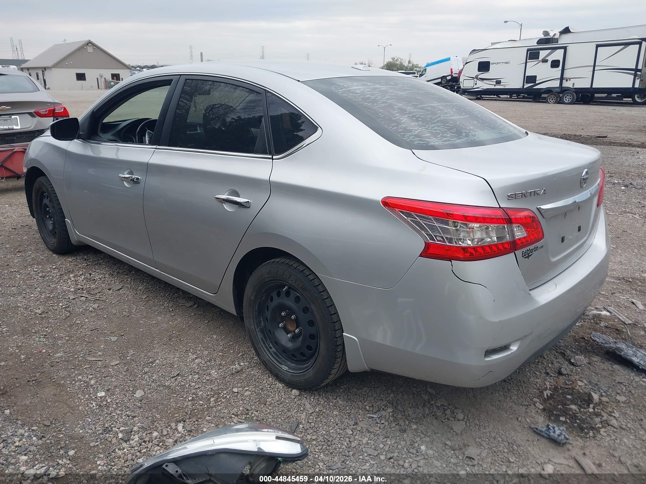 NISSAN SENTRA image 3