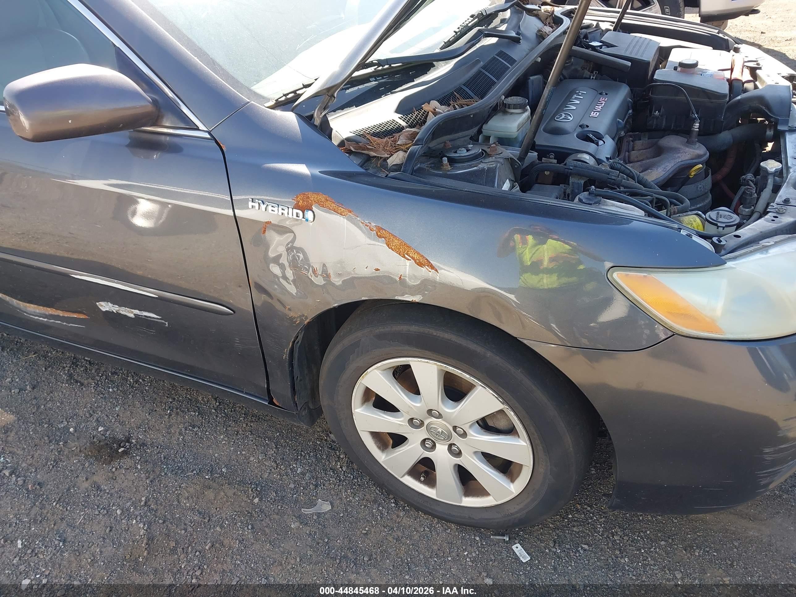 TOYOTA CAMRY image 6