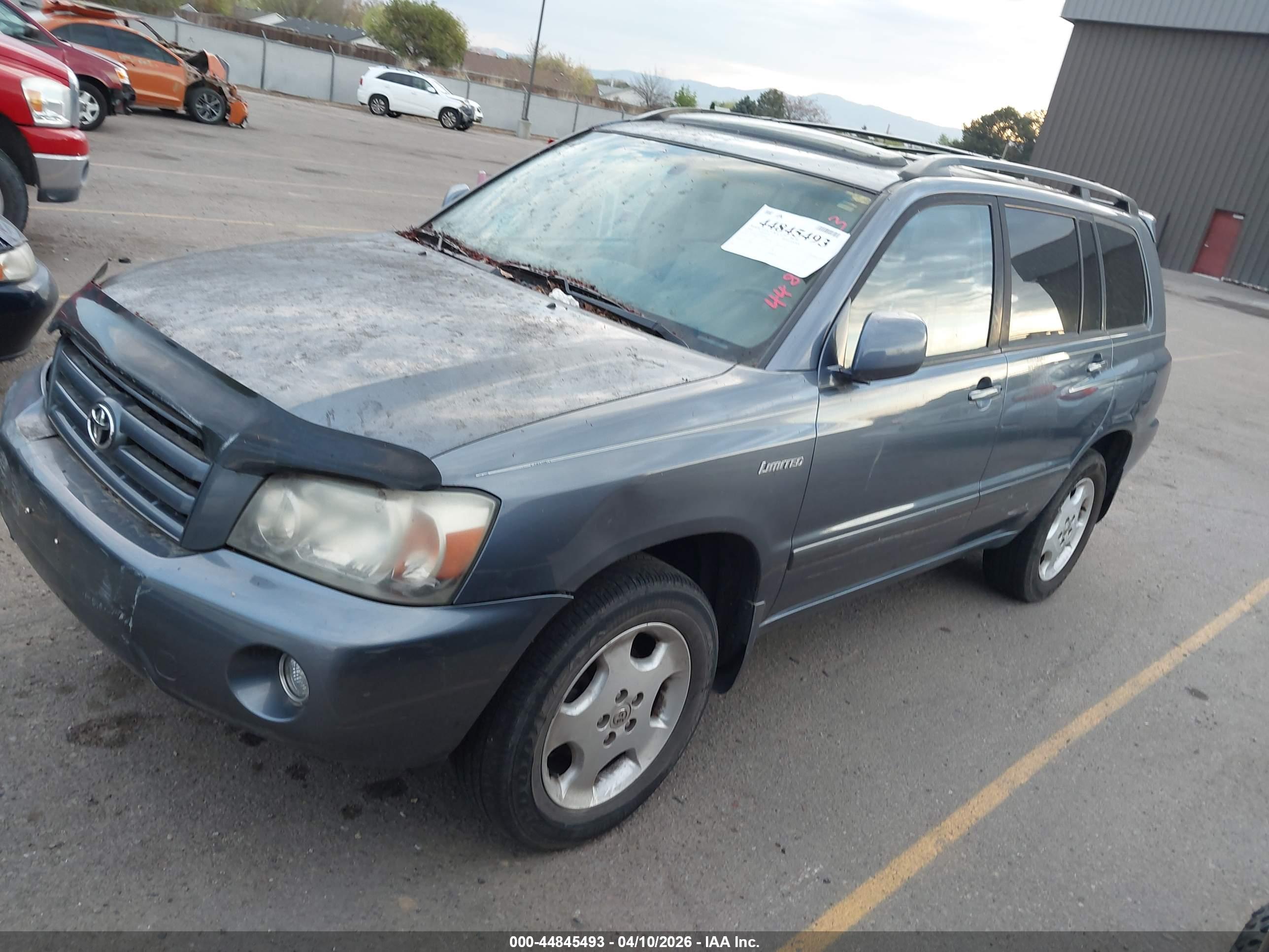TOYOTA HIGHLANDER image 2