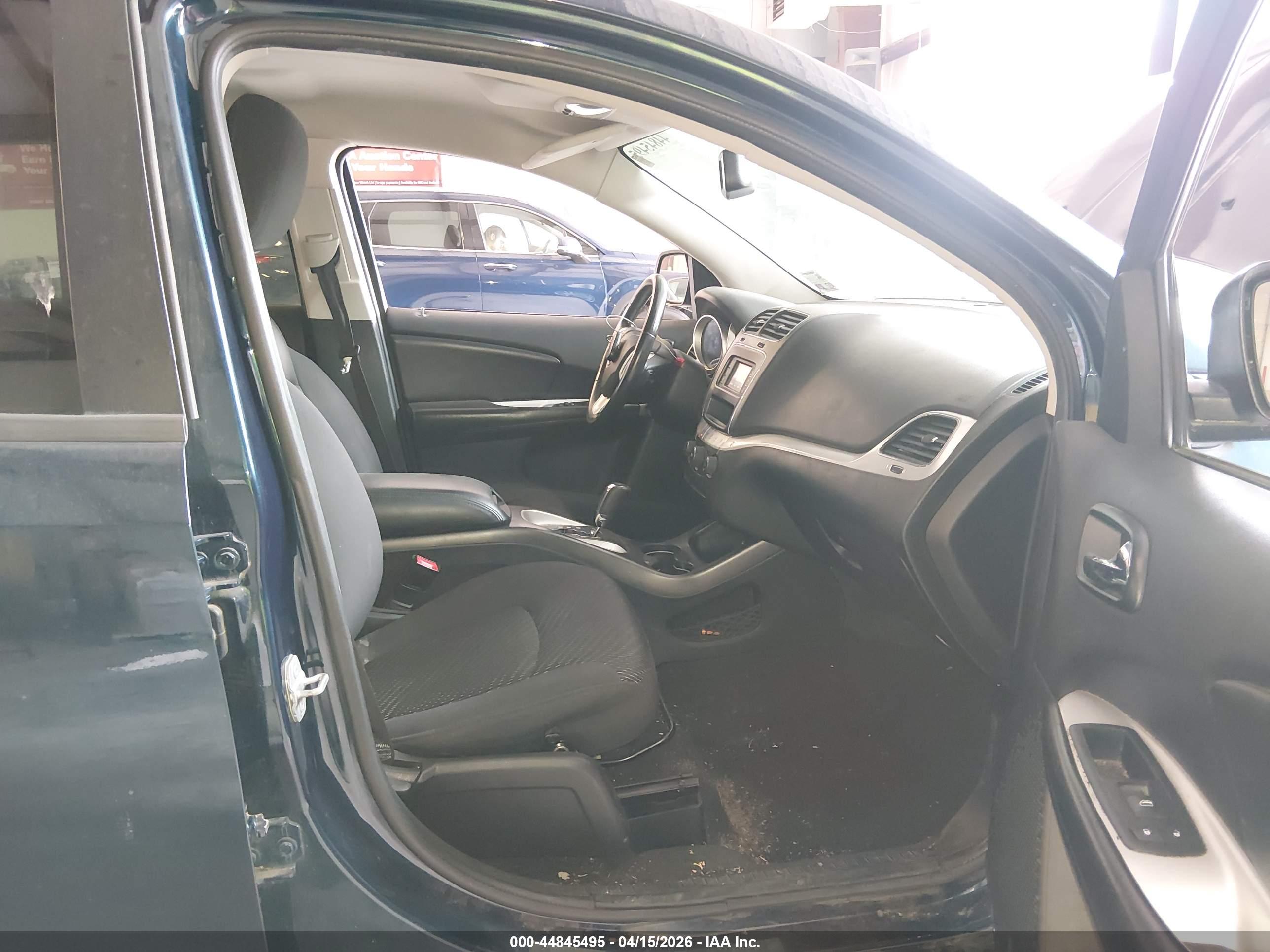 DODGE JOURNEY image 5