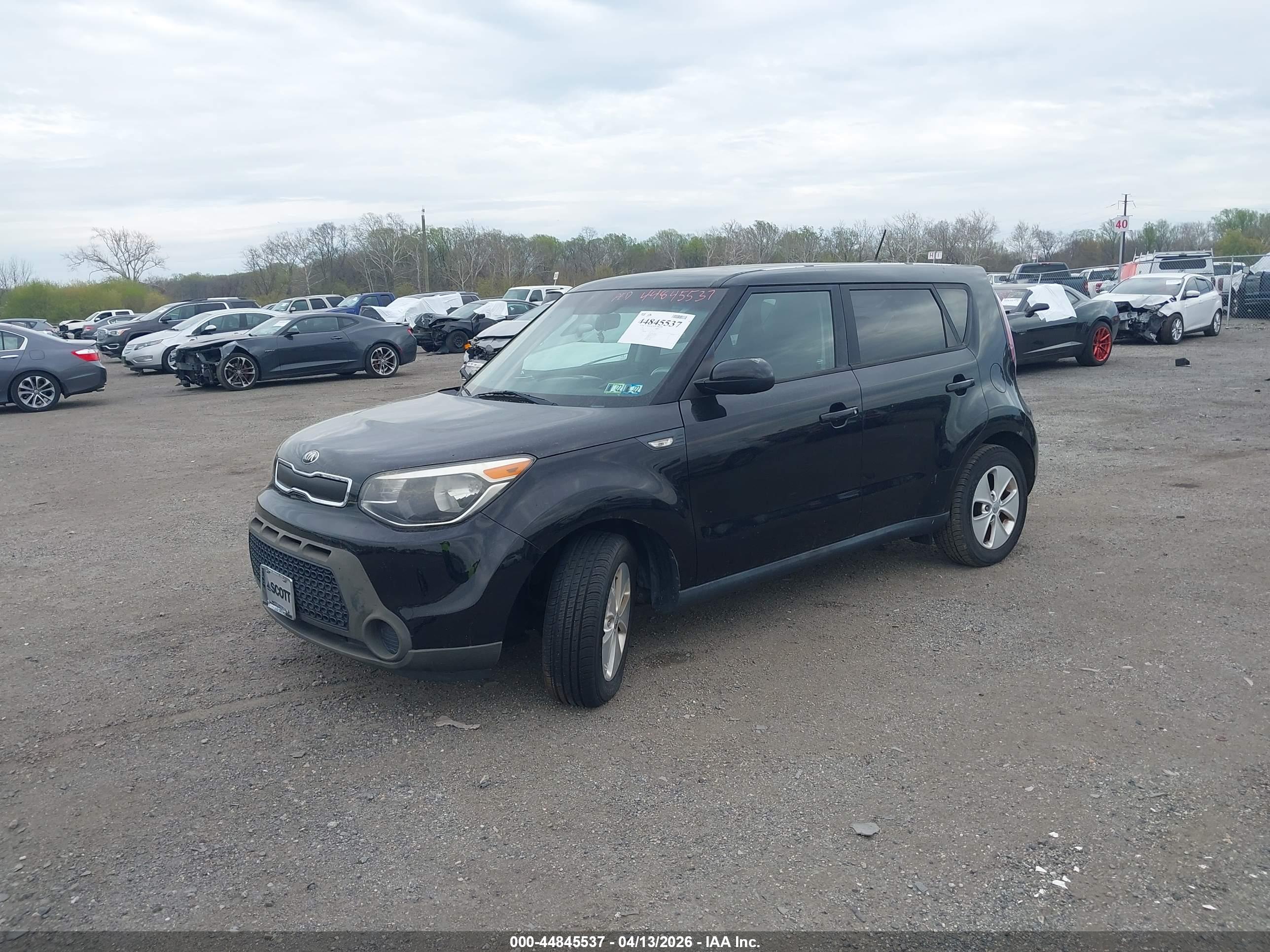 KIA SOUL image 2