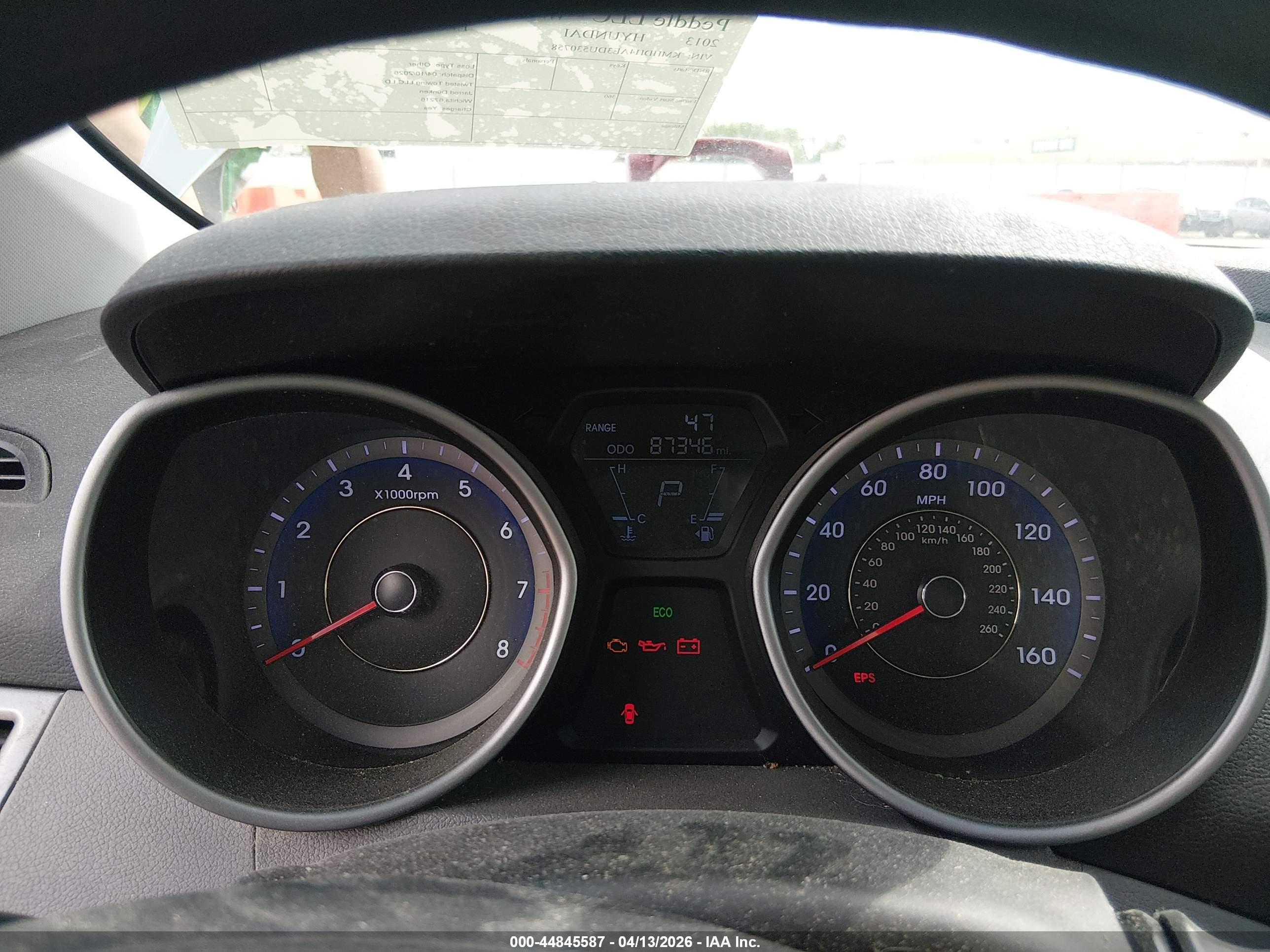 HYUNDAI ELANTRA image 7