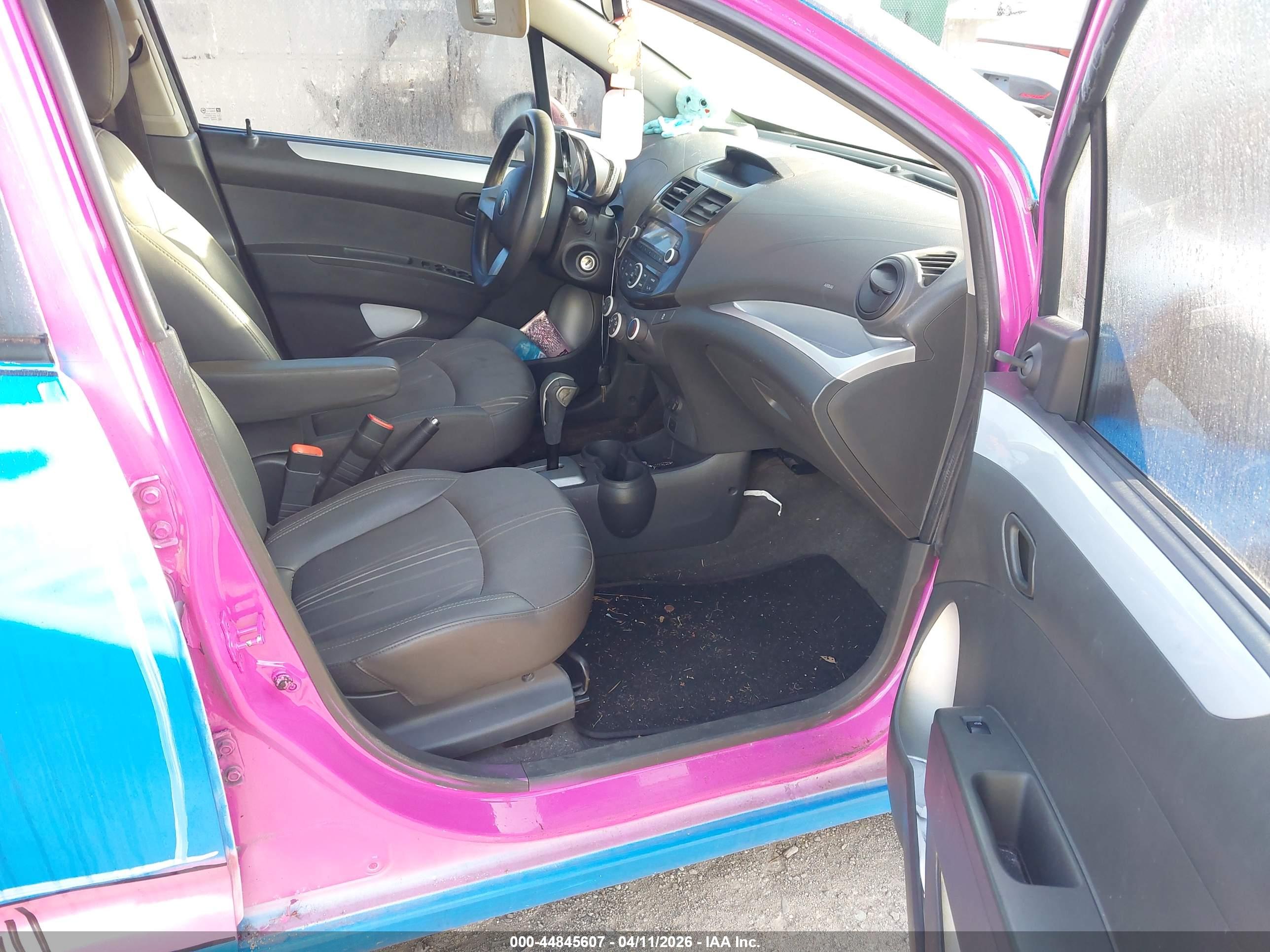 CHEVROLET SPARK image 5