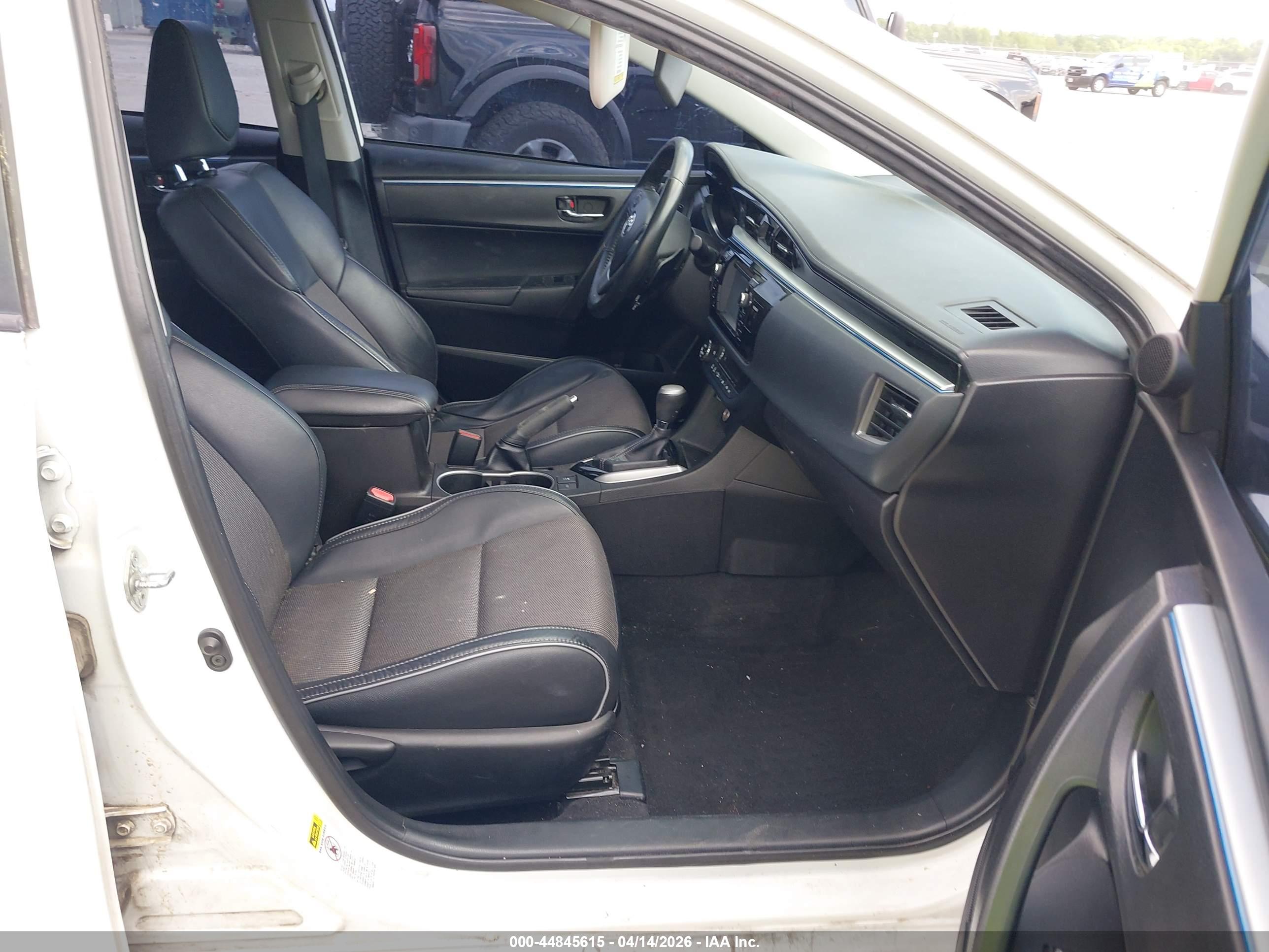 TOYOTA COROLLA image 5
