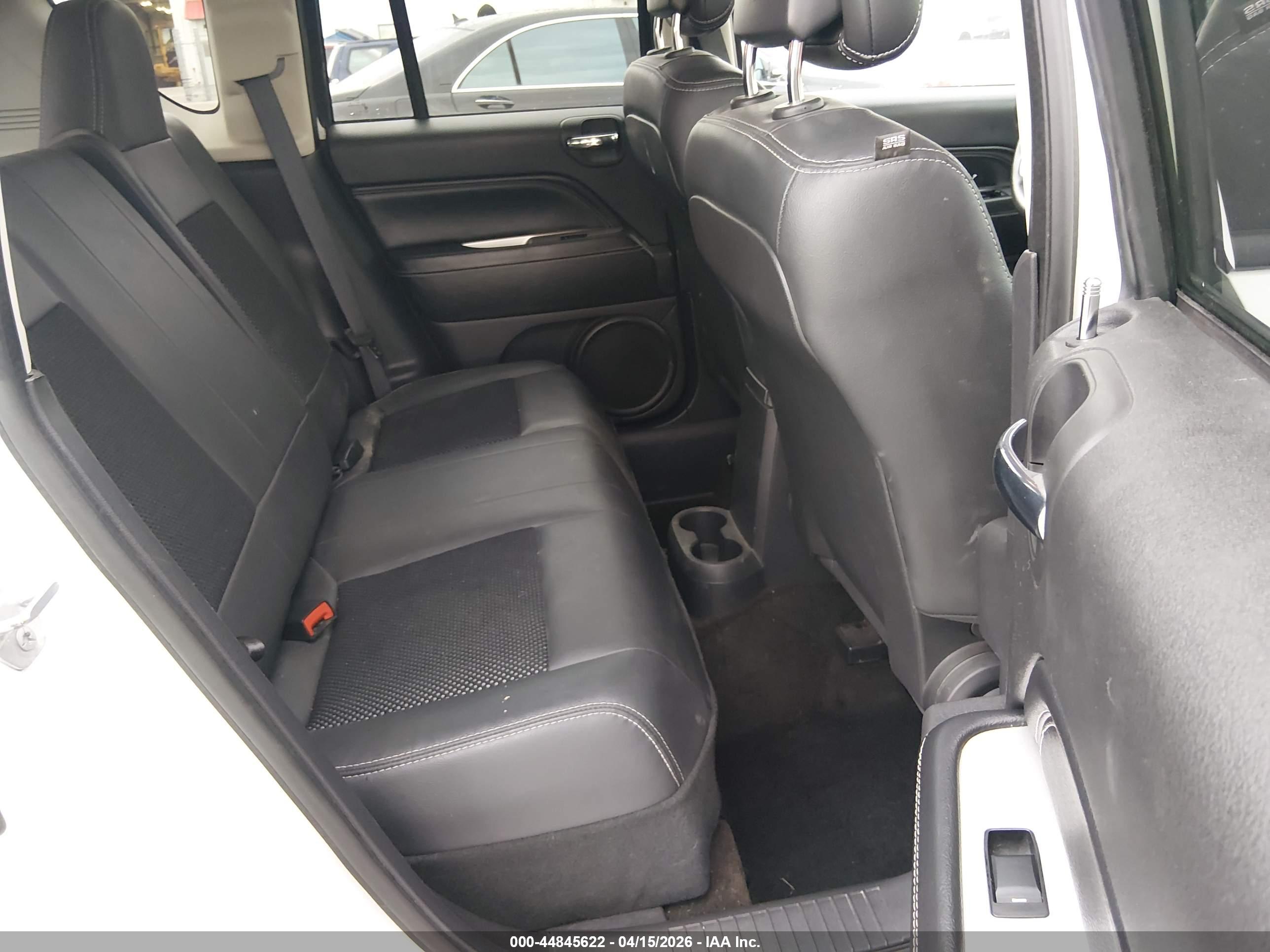 JEEP COMPASS image 8