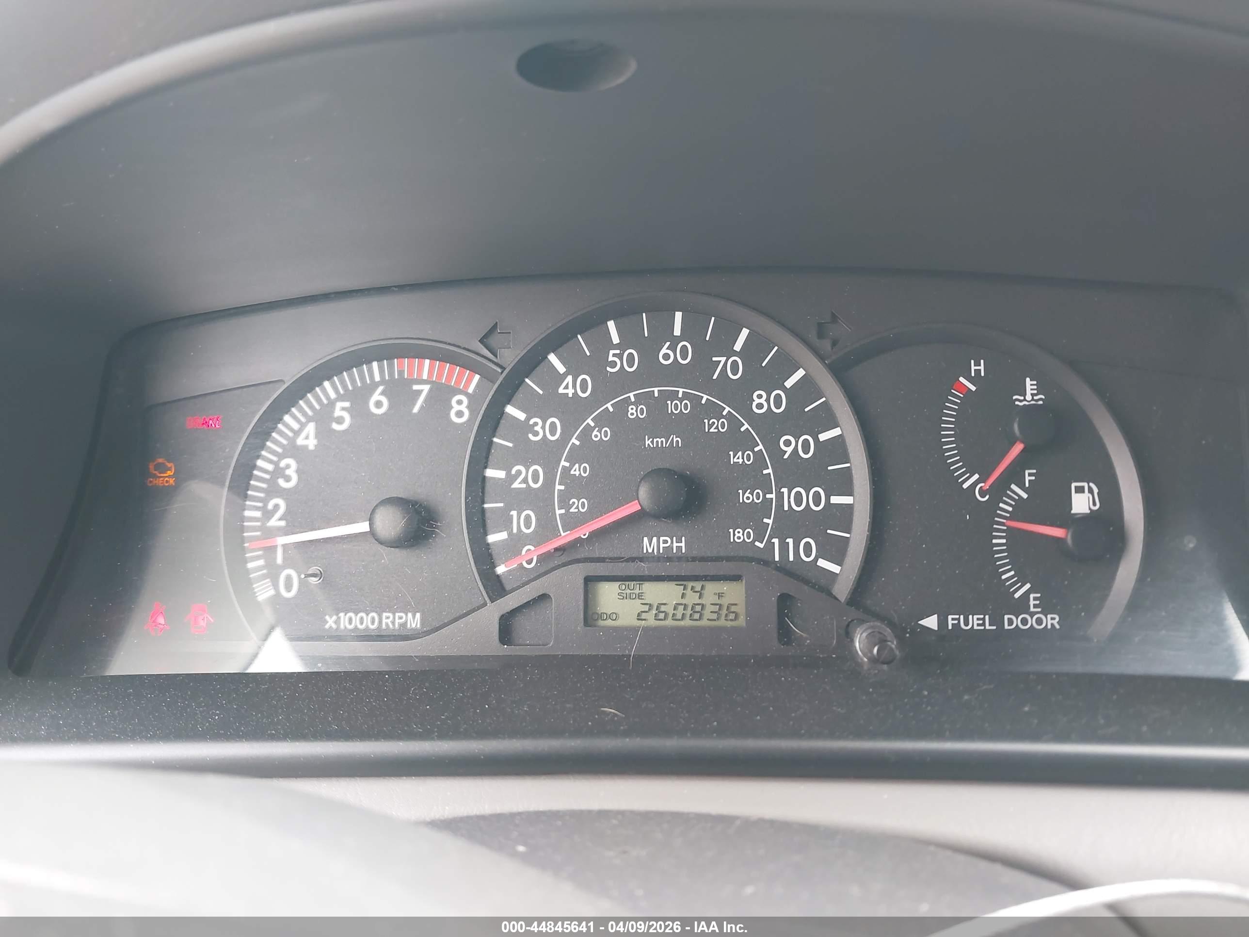 TOYOTA COROLLA image 7