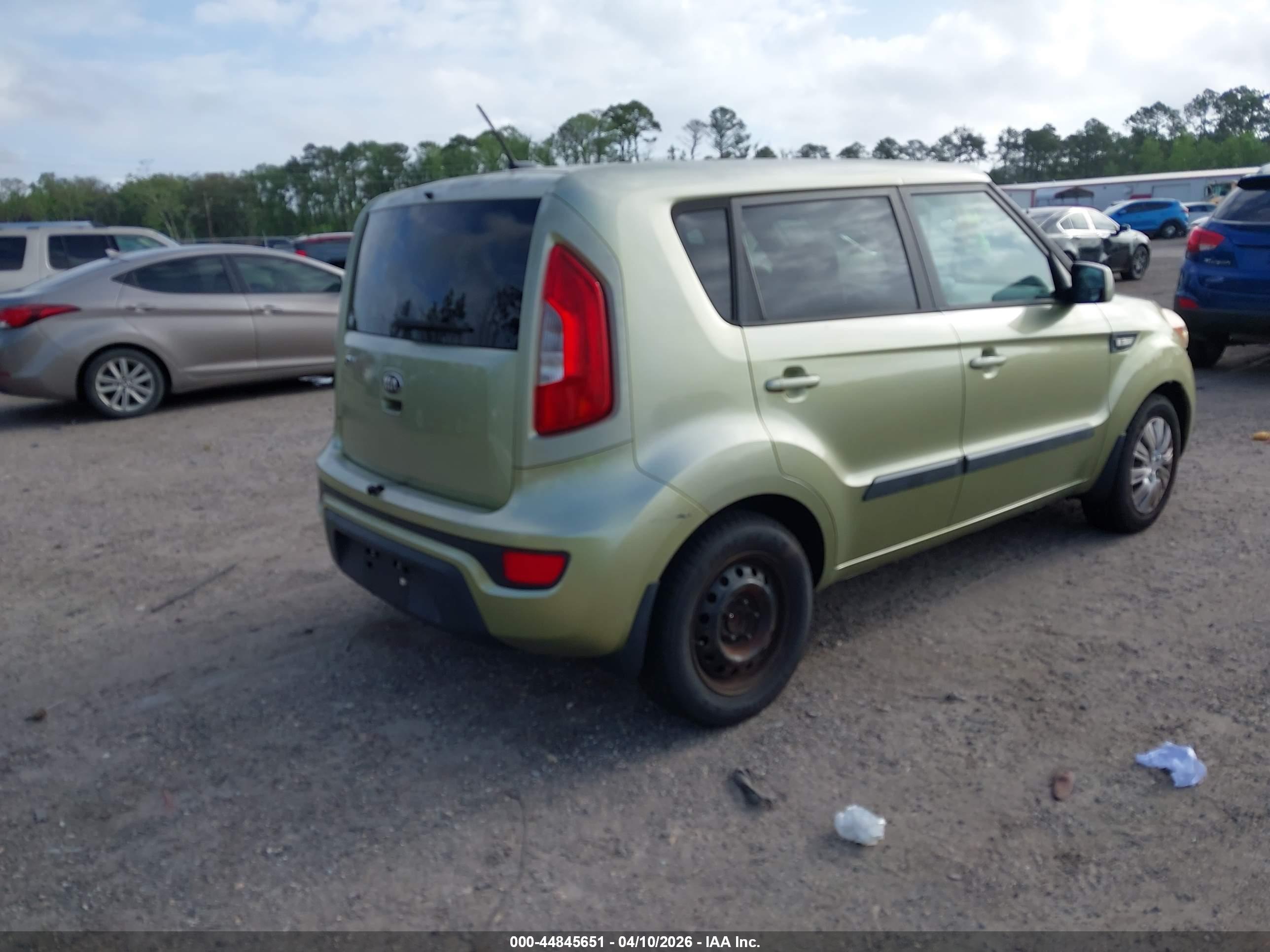 KIA SOUL image 4