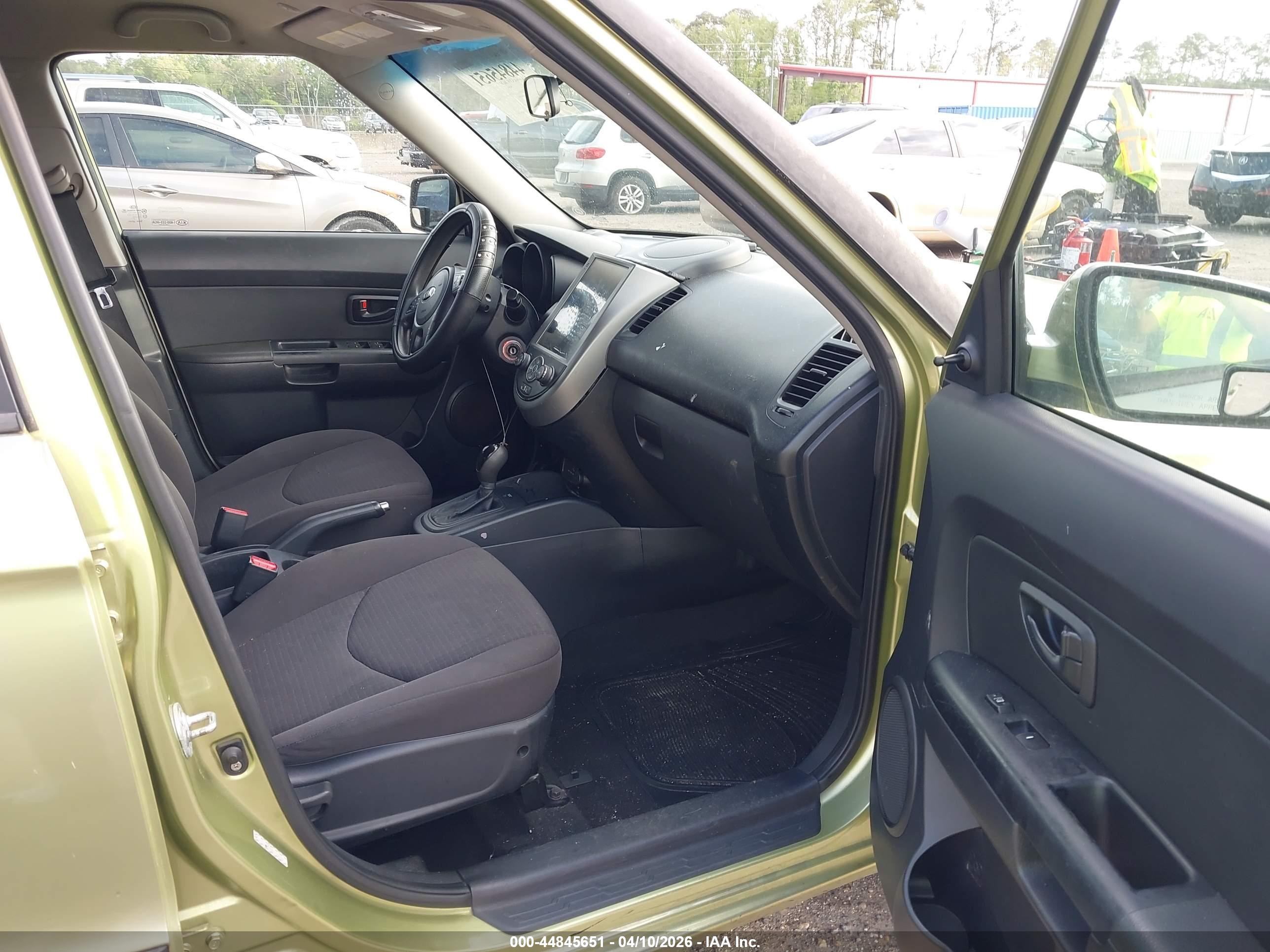 KIA SOUL image 5