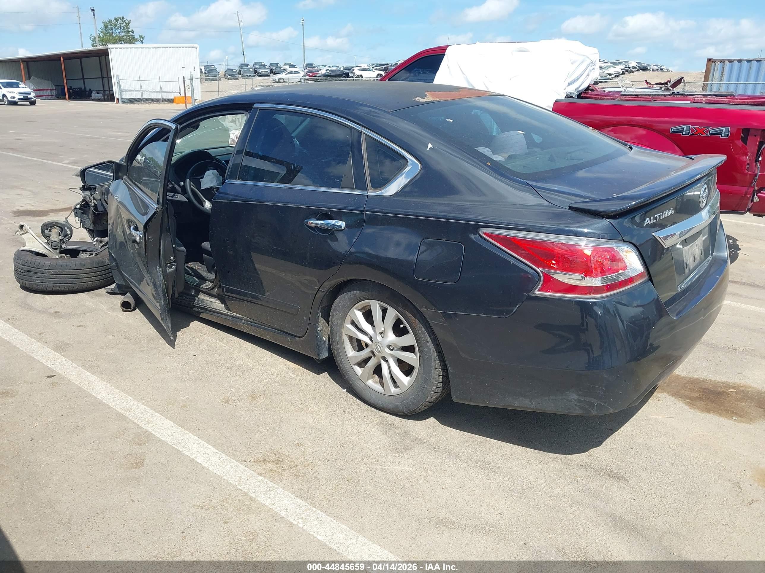 NISSAN ALTIMA image 3