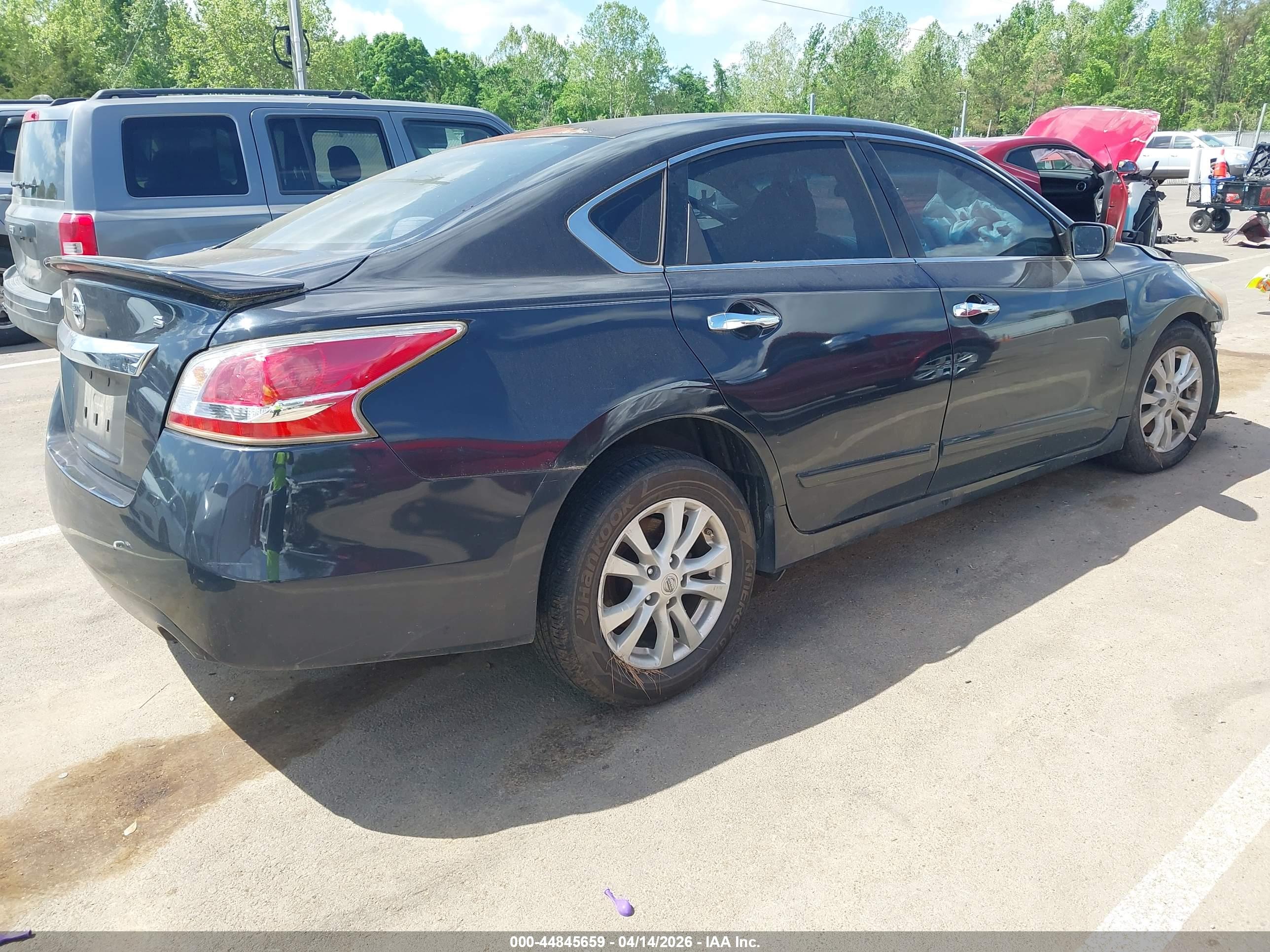 NISSAN ALTIMA image 4