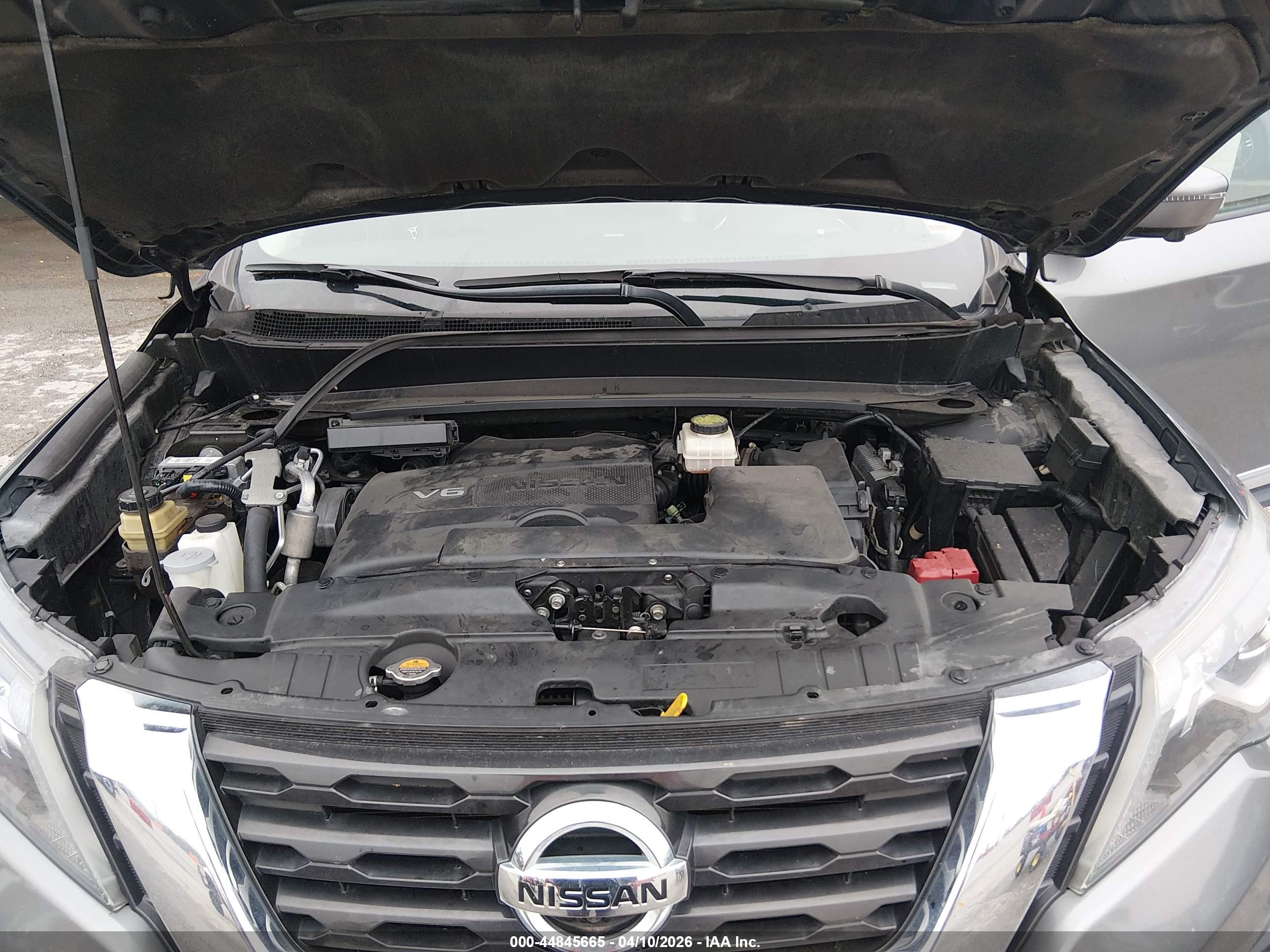 NISSAN PATHFINDER image 10