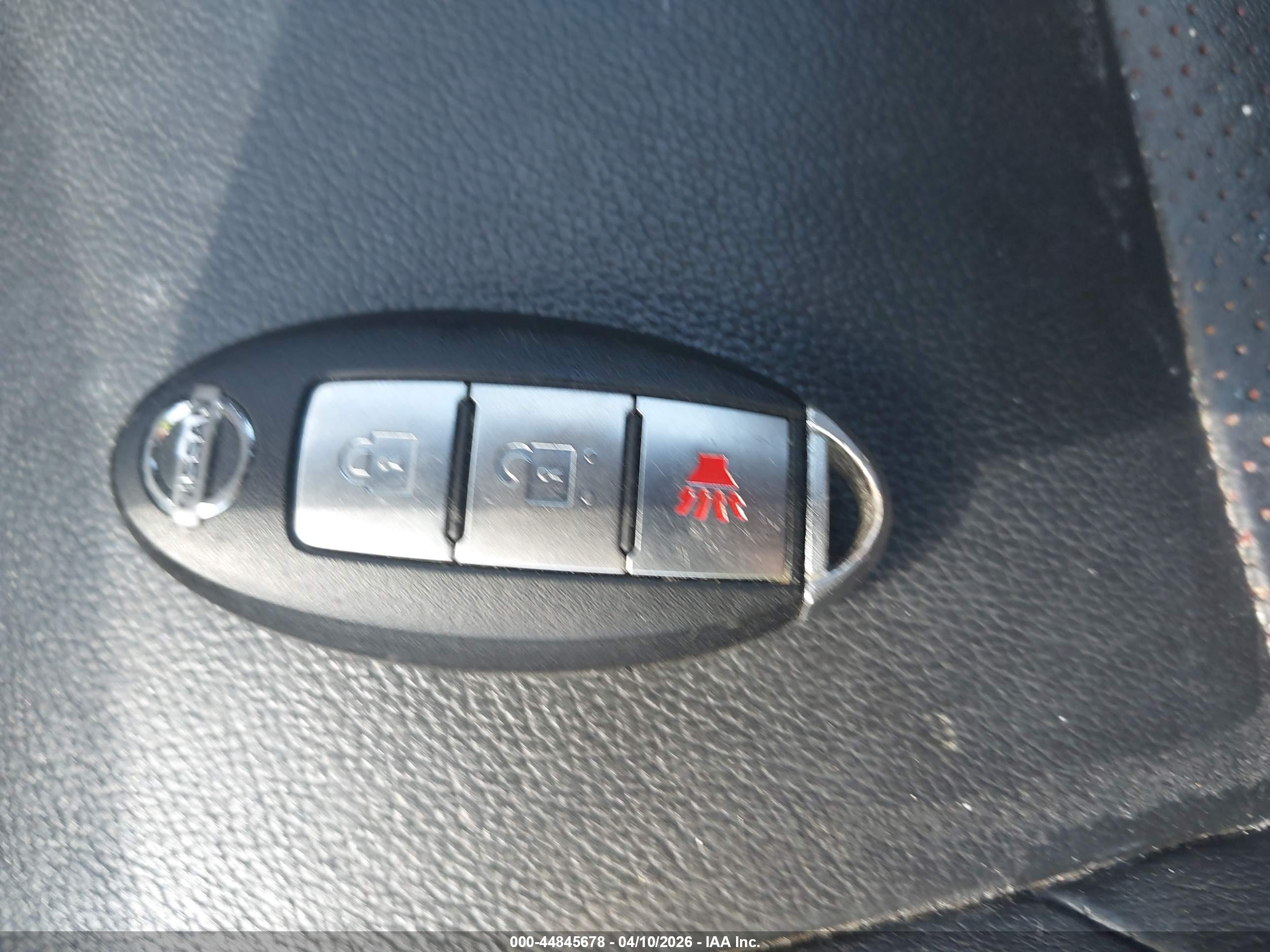 NISSAN JUKE image 11