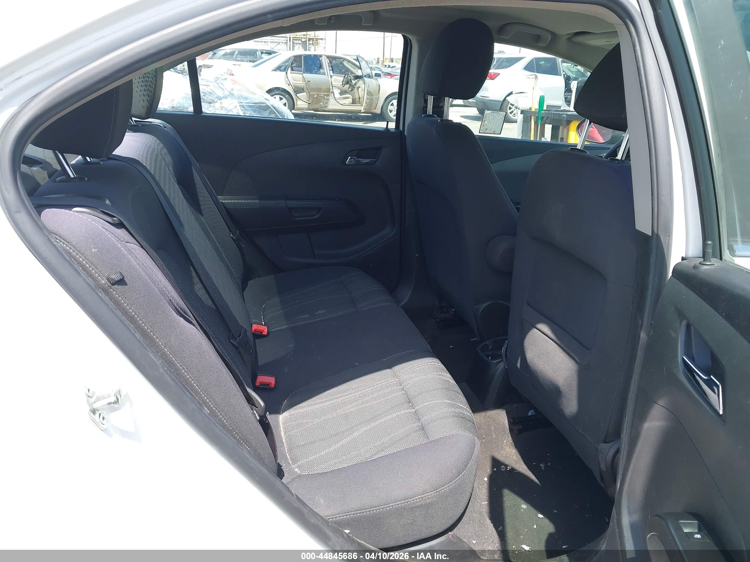 CHEVROLET SONIC image 8