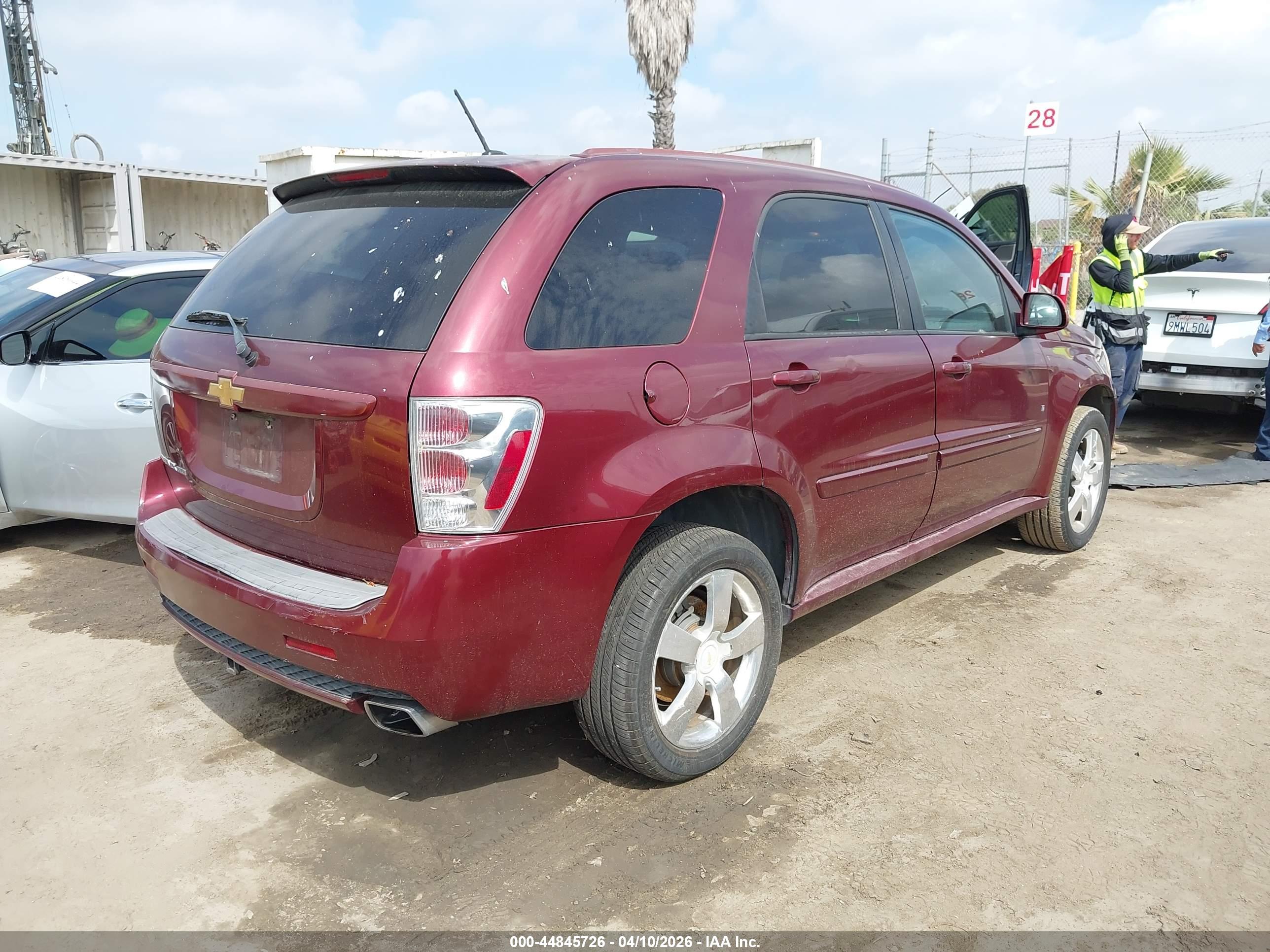CHEVROLET EQUINOX image 4