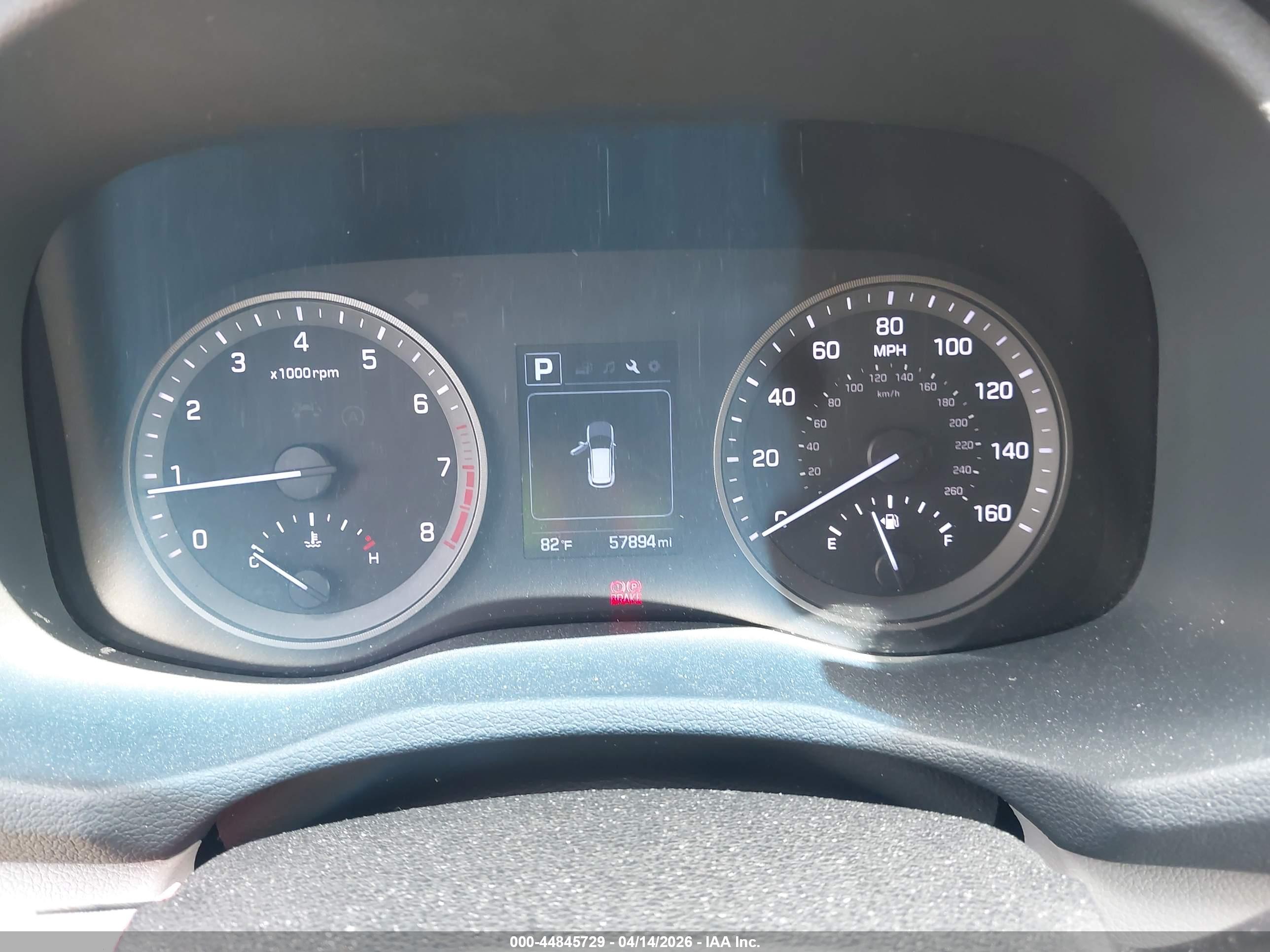 HYUNDAI TUCSON image 7